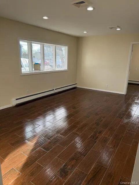 161 Merrill Street, Islip, NY, 4 Bedrooms Bedrooms, 8 Rooms Rooms,1 BathroomBathrooms,Residential Lease,Idx,Merrill,0,953334 161 Merrill Street, Islip, NY, 4 Bedrooms Bedrooms, 8 Rooms Rooms,1 BathroomBathrooms,Residential Lease,Idx,Merrill,0,953334