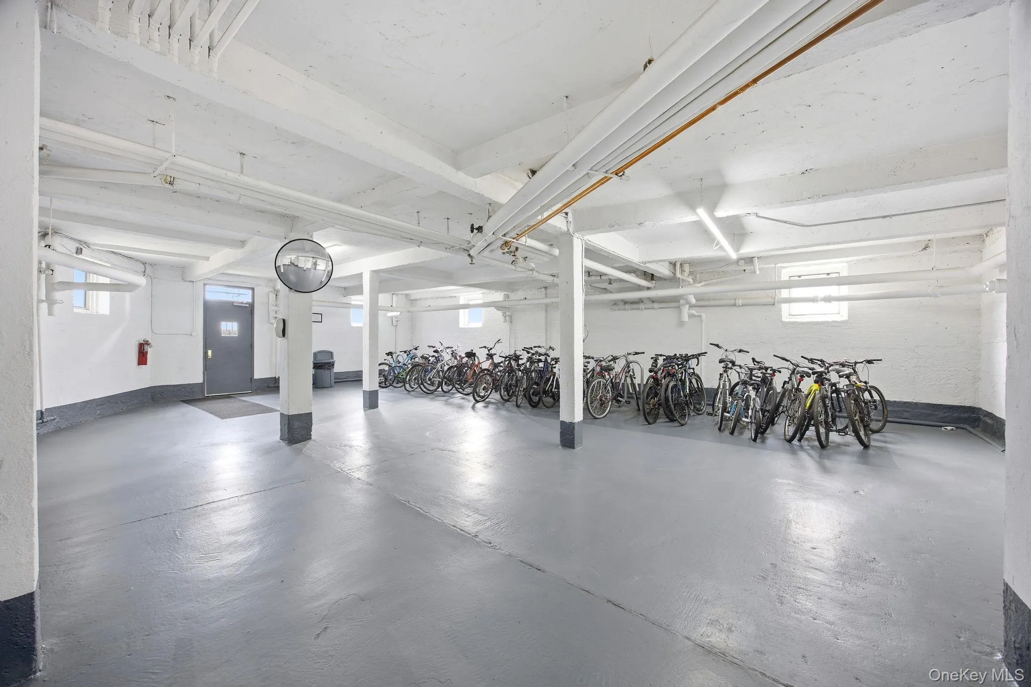 12416 84th Road, New York, NY, 3 Bedrooms Bedrooms, 7 Rooms Rooms,2 BathroomsBathrooms,Residential Sale,For Rent,84th,0,953352 12416 84th Road, New York, NY, 3 Bedrooms Bedrooms, 7 Rooms Rooms,2 BathroomsBathrooms,Residential Sale,For Rent,84th,0,953352