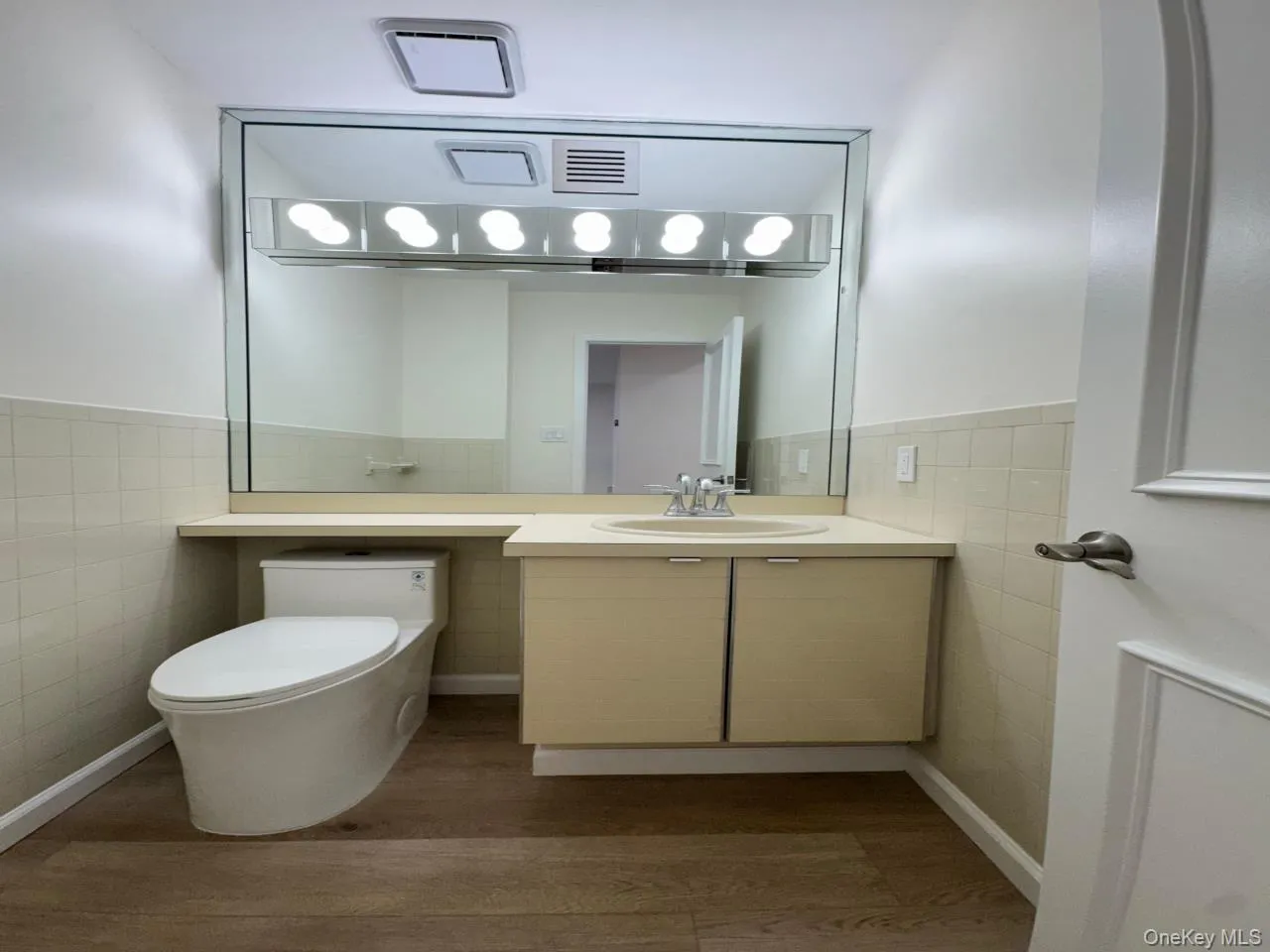 80 Northgate Circle, Huntington, NY, 2 Bedrooms Bedrooms, 5 Rooms Rooms,2 BathroomsBathrooms,Residential Lease,Idx,Northgate,0,953355 80 Northgate Circle, Huntington, NY, 2 Bedrooms Bedrooms, 5 Rooms Rooms,2 BathroomsBathrooms,Residential Lease,Idx,Northgate,0,953355