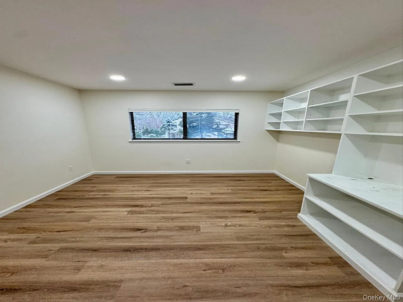 80 Northgate Circle, Huntington, NY, 2 Bedrooms Bedrooms, 5 Rooms Rooms,2 BathroomsBathrooms,Residential Lease,Idx,Northgate,0,953355 80 Northgate Circle, Huntington, NY, 2 Bedrooms Bedrooms, 5 Rooms Rooms,2 BathroomsBathrooms,Residential Lease,Idx,Northgate,0,953355