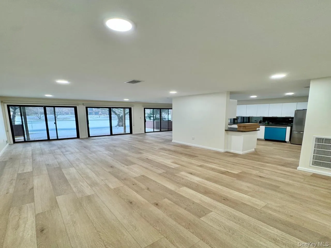 80 Northgate Circle, Huntington, NY, 2 Bedrooms Bedrooms, 5 Rooms Rooms,2 BathroomsBathrooms,Residential Lease,Idx,Northgate,0,953355 80 Northgate Circle, Huntington, NY, 2 Bedrooms Bedrooms, 5 Rooms Rooms,2 BathroomsBathrooms,Residential Lease,Idx,Northgate,0,953355