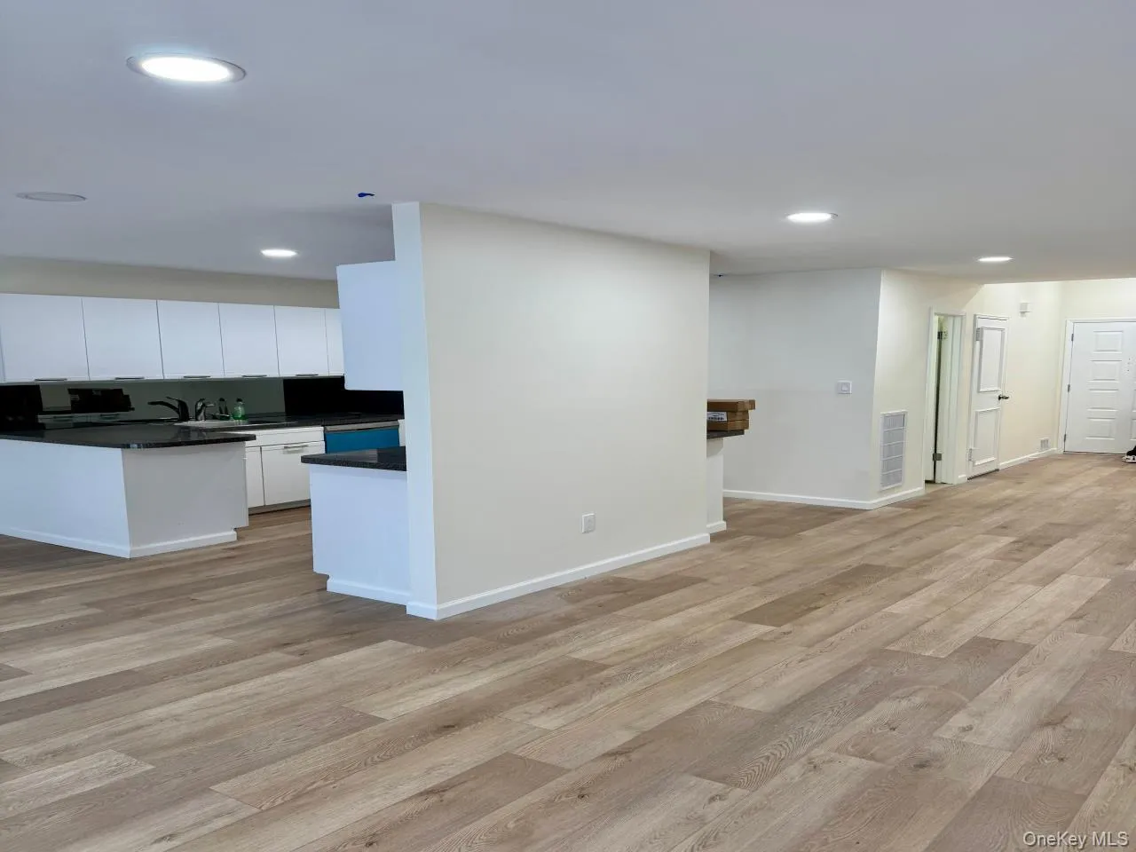 80 Northgate Circle, Huntington, NY, 2 Bedrooms Bedrooms, 5 Rooms Rooms,2 BathroomsBathrooms,Residential Lease,Idx,Northgate,0,953355 80 Northgate Circle, Huntington, NY, 2 Bedrooms Bedrooms, 5 Rooms Rooms,2 BathroomsBathrooms,Residential Lease,Idx,Northgate,0,953355