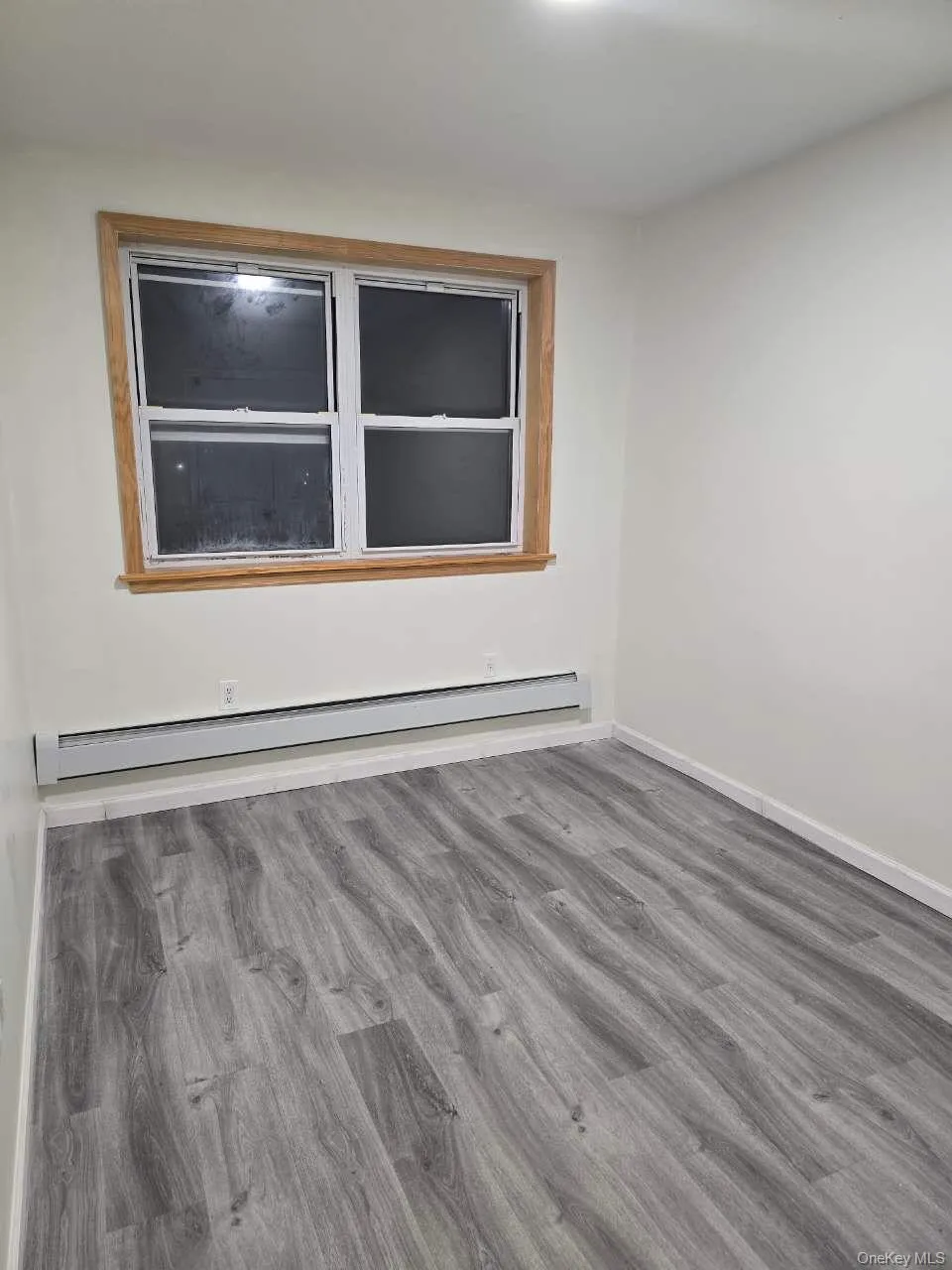 5722 Kissena Boulevard, New York, NY, 2 Bedrooms Bedrooms, 4 Rooms Rooms,1 BathroomBathrooms,Residential Lease,Idx,Kissena,0,953368 5722 Kissena Boulevard, New York, NY, 2 Bedrooms Bedrooms, 4 Rooms Rooms,1 BathroomBathrooms,Residential Lease,Idx,Kissena,0,953368