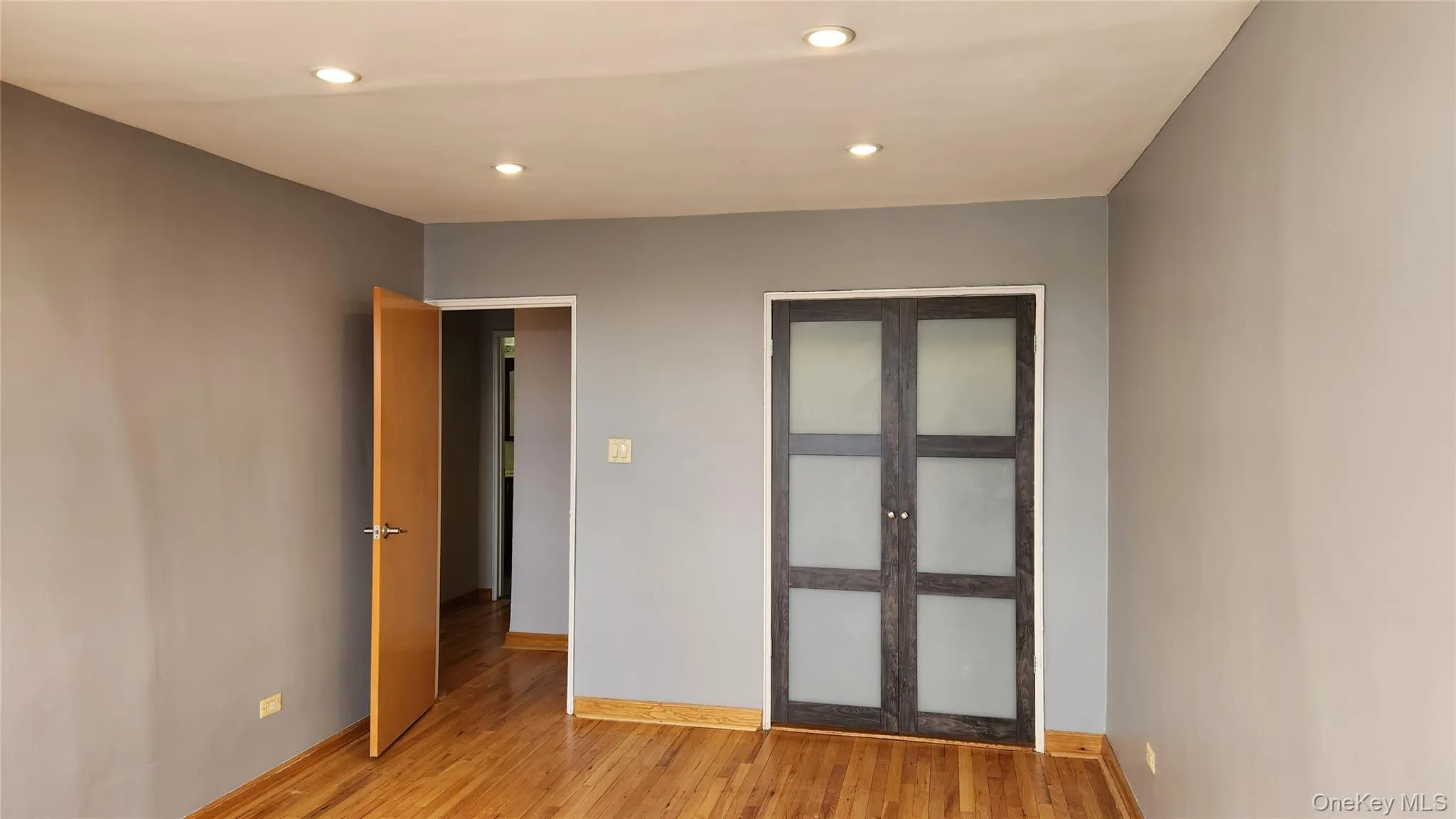 2580 Ocean Parkway, New York, NY, 1 Bedroom Bedrooms, 4 Rooms Rooms,1 BathroomBathrooms,Residential Lease,For Rent,Ocean,0,953392 2580 Ocean Parkway, New York, NY, 1 Bedroom Bedrooms, 4 Rooms Rooms,1 BathroomBathrooms,Residential Lease,For Rent,Ocean,0,953392
