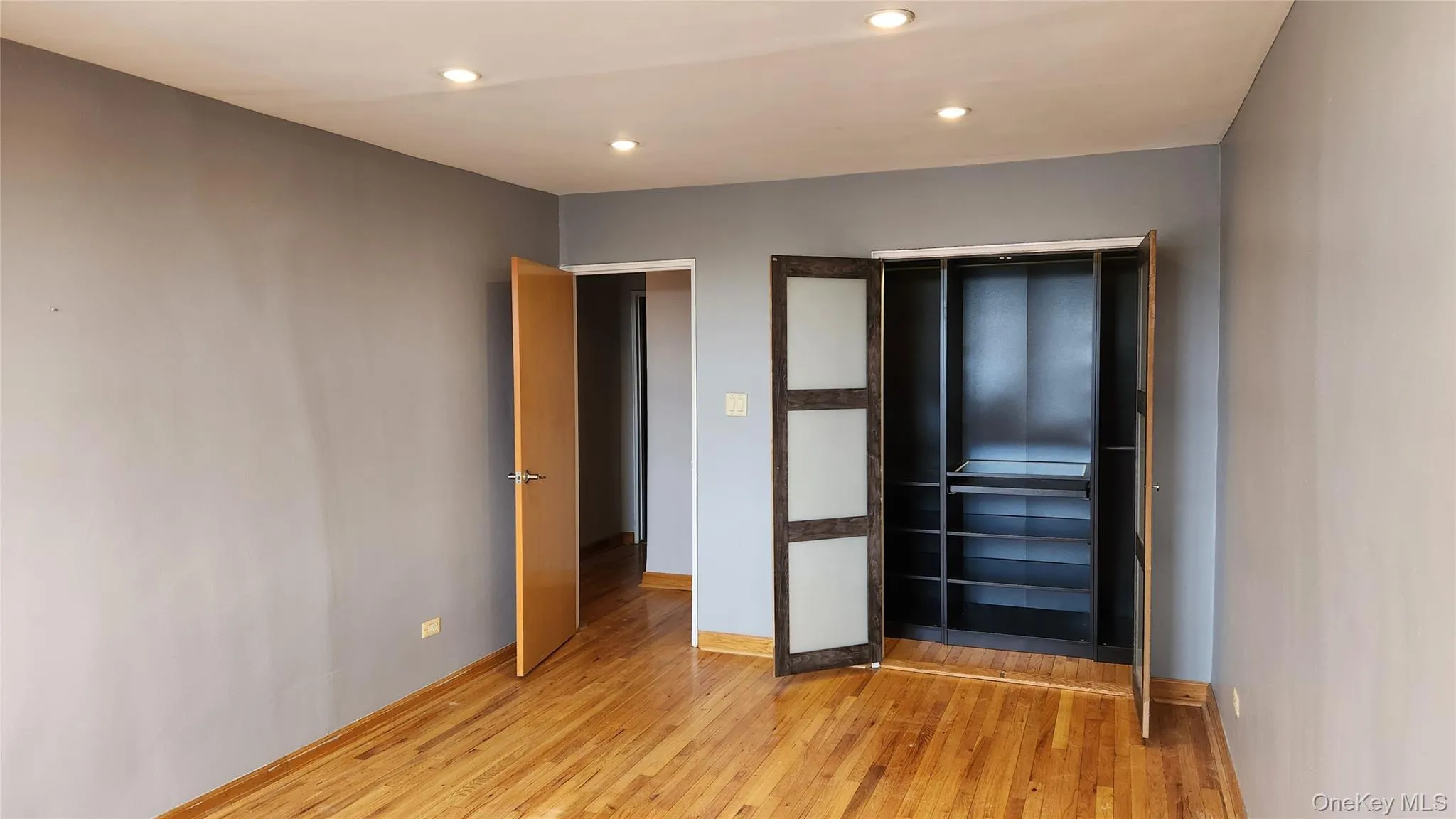 2580 Ocean Parkway, New York, NY, 1 Bedroom Bedrooms, 4 Rooms Rooms,1 BathroomBathrooms,Residential Lease,For Rent,Ocean,0,953392 2580 Ocean Parkway, New York, NY, 1 Bedroom Bedrooms, 4 Rooms Rooms,1 BathroomBathrooms,Residential Lease,For Rent,Ocean,0,953392