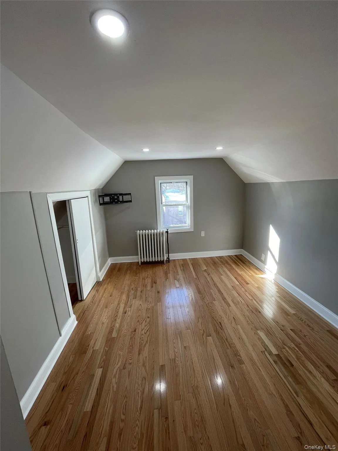 7838 80th Street, New York, NY, 2 Bedrooms Bedrooms, 4 Rooms Rooms,1 BathroomBathrooms,Residential Lease,Idx,80th,0,953410 7838 80th Street, New York, NY, 2 Bedrooms Bedrooms, 4 Rooms Rooms,1 BathroomBathrooms,Residential Lease,Idx,80th,0,953410