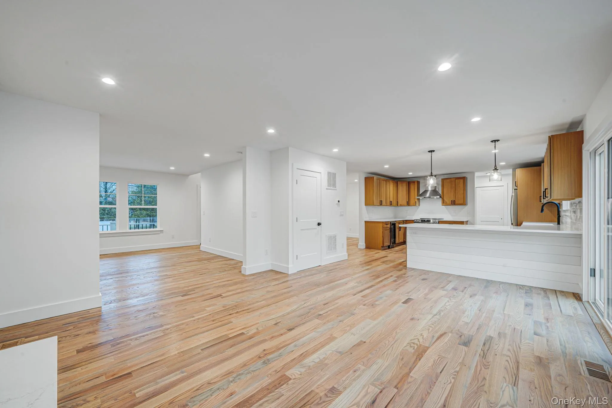63A Blydenburgh Road, Brookhaven, NY, 4 Bedrooms Bedrooms, 9 Rooms Rooms,3 BathroomsBathrooms,Residential,For Rent,Blydenburgh,0,953435 63A Blydenburgh Road, Brookhaven, NY, 4 Bedrooms Bedrooms, 9 Rooms Rooms,3 BathroomsBathrooms,Residential,For Rent,Blydenburgh,0,953435