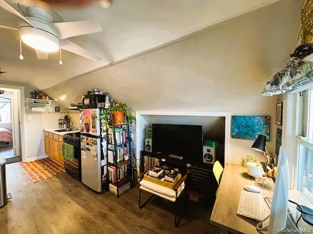 244 Hudson Street, Long Beach, NY, 1 Bedroom Bedrooms, 3 Rooms Rooms,1 BathroomBathrooms,Residential Lease,Idx,Hudson,0,953438 244 Hudson Street, Long Beach, NY, 1 Bedroom Bedrooms, 3 Rooms Rooms,1 BathroomBathrooms,Residential Lease,Idx,Hudson,0,953438