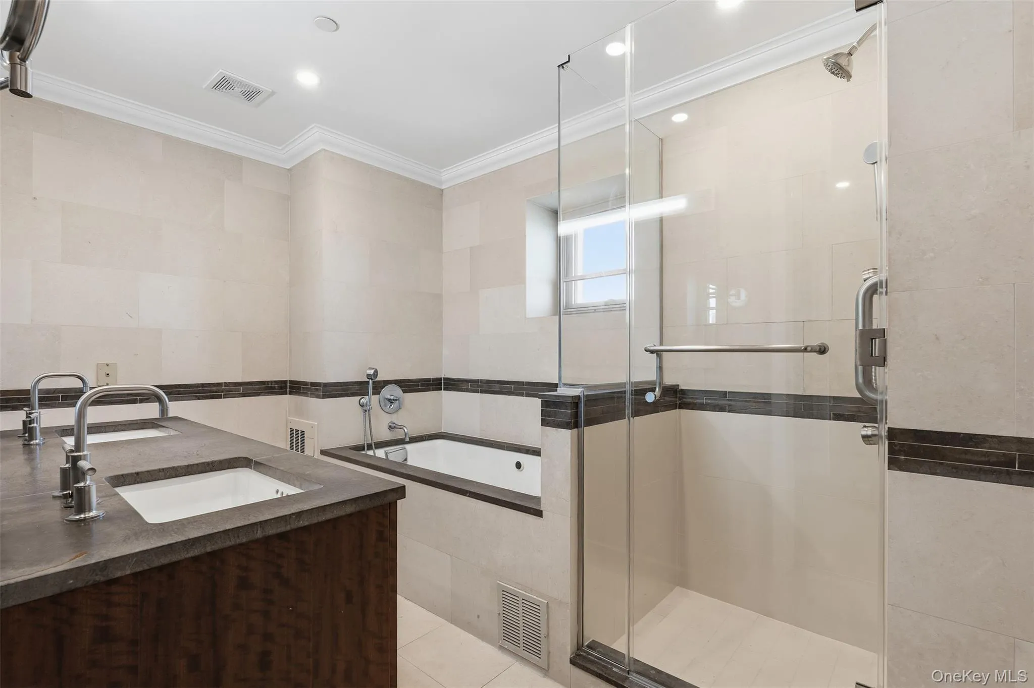 3220 Arlington Avenue, New York, NY, 4 Bedrooms Bedrooms, 6 Rooms Rooms,3 BathroomsBathrooms,Residential Lease,Idx,Arlington,0,953442 3220 Arlington Avenue, New York, NY, 4 Bedrooms Bedrooms, 6 Rooms Rooms,3 BathroomsBathrooms,Residential Lease,Idx,Arlington,0,953442