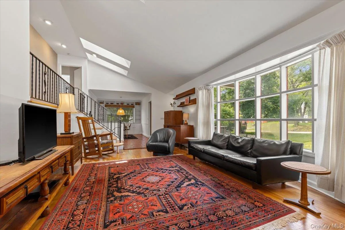 18 Harvard Lane, Greenburgh, NY, 3 Bedrooms Bedrooms, 7 Rooms Rooms,2 BathroomsBathrooms,Residential Lease,Idx,Harvard,0,953447 18 Harvard Lane, Greenburgh, NY, 3 Bedrooms Bedrooms, 7 Rooms Rooms,2 BathroomsBathrooms,Residential Lease,Idx,Harvard,0,953447