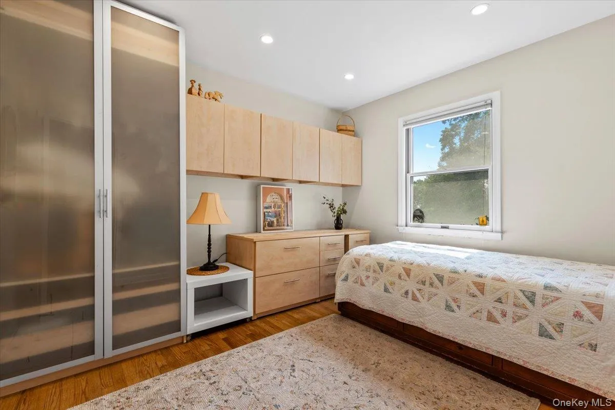 18 Harvard Lane, Greenburgh, NY, 3 Bedrooms Bedrooms, 7 Rooms Rooms,2 BathroomsBathrooms,Residential Lease,Idx,Harvard,0,953447 18 Harvard Lane, Greenburgh, NY, 3 Bedrooms Bedrooms, 7 Rooms Rooms,2 BathroomsBathrooms,Residential Lease,Idx,Harvard,0,953447