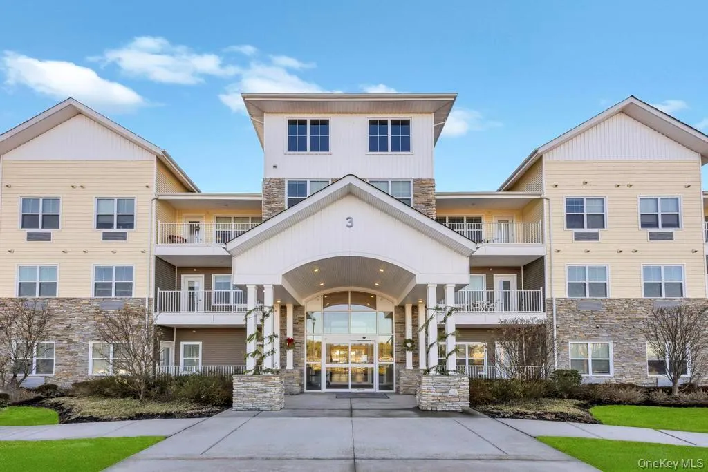 3 Meadows Lane, Brookhaven, NY, 2 Bedrooms Bedrooms, 7 Rooms Rooms,2 BathroomsBathrooms,Residential Lease,For Rent,Meadows,0,953451 3 Meadows Lane, Brookhaven, NY, 2 Bedrooms Bedrooms, 7 Rooms Rooms,2 BathroomsBathrooms,Residential Lease,For Rent,Meadows,0,953451