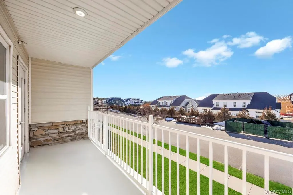 3 Meadows Lane, Brookhaven, NY, 2 Bedrooms Bedrooms, 7 Rooms Rooms,2 BathroomsBathrooms,Residential Lease,For Rent,Meadows,0,953451 3 Meadows Lane, Brookhaven, NY, 2 Bedrooms Bedrooms, 7 Rooms Rooms,2 BathroomsBathrooms,Residential Lease,For Rent,Meadows,0,953451