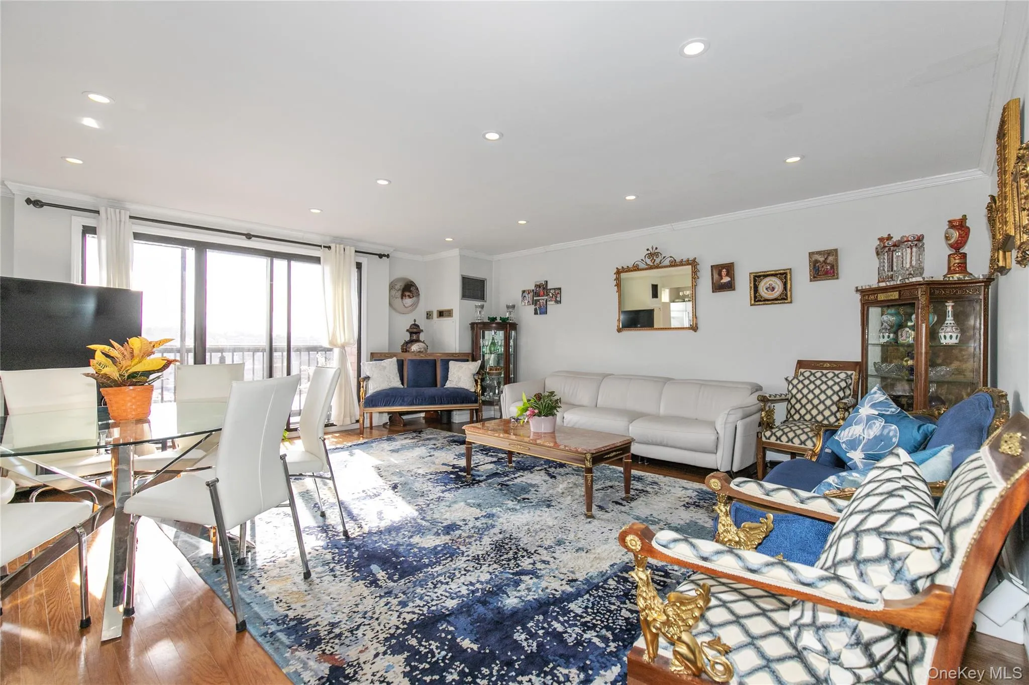 12 Bond Street, North Hempstead, NY, 2 Bedrooms Bedrooms, 5 Rooms Rooms,2 BathroomsBathrooms,Residential Lease,Idx,Bond,0,953453 12 Bond Street, North Hempstead, NY, 2 Bedrooms Bedrooms, 5 Rooms Rooms,2 BathroomsBathrooms,Residential Lease,Idx,Bond,0,953453