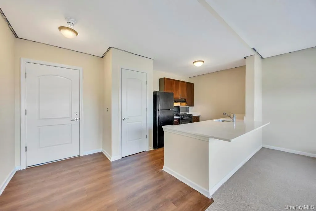 3 Meadows Lane, Brookhaven, NY, 1 Bedroom Bedrooms, 5 Rooms Rooms,1 BathroomBathrooms,Residential Lease,For Rent,Meadows,0,953455 3 Meadows Lane, Brookhaven, NY, 1 Bedroom Bedrooms, 5 Rooms Rooms,1 BathroomBathrooms,Residential Lease,For Rent,Meadows,0,953455