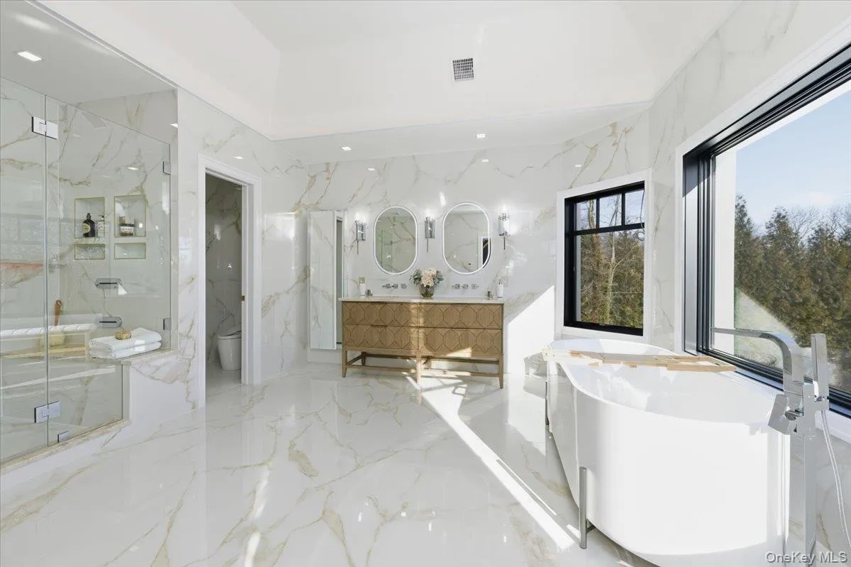 26 Saint Andrews Court, North Hempstead, NY, 5 Bedrooms Bedrooms, 11 Rooms Rooms,5 BathroomsBathrooms,Residential Sale,For Rent,Saint Andrews,0,953465 26 Saint Andrews Court, North Hempstead, NY, 5 Bedrooms Bedrooms, 11 Rooms Rooms,5 BathroomsBathrooms,Residential Sale,For Rent,Saint Andrews,0,953465