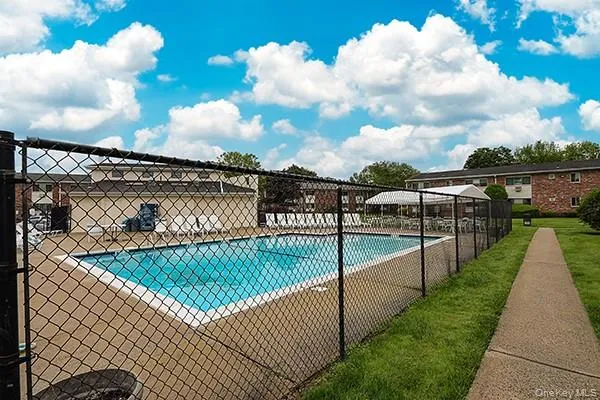 2449 Union Boulevard, Islip, NY, 1 Bedroom Bedrooms, 3 Rooms Rooms,1 BathroomBathrooms,Residential,For Rent,Union,0,953481 2449 Union Boulevard, Islip, NY, 1 Bedroom Bedrooms, 3 Rooms Rooms,1 BathroomBathrooms,Residential,For Rent,Union,0,953481