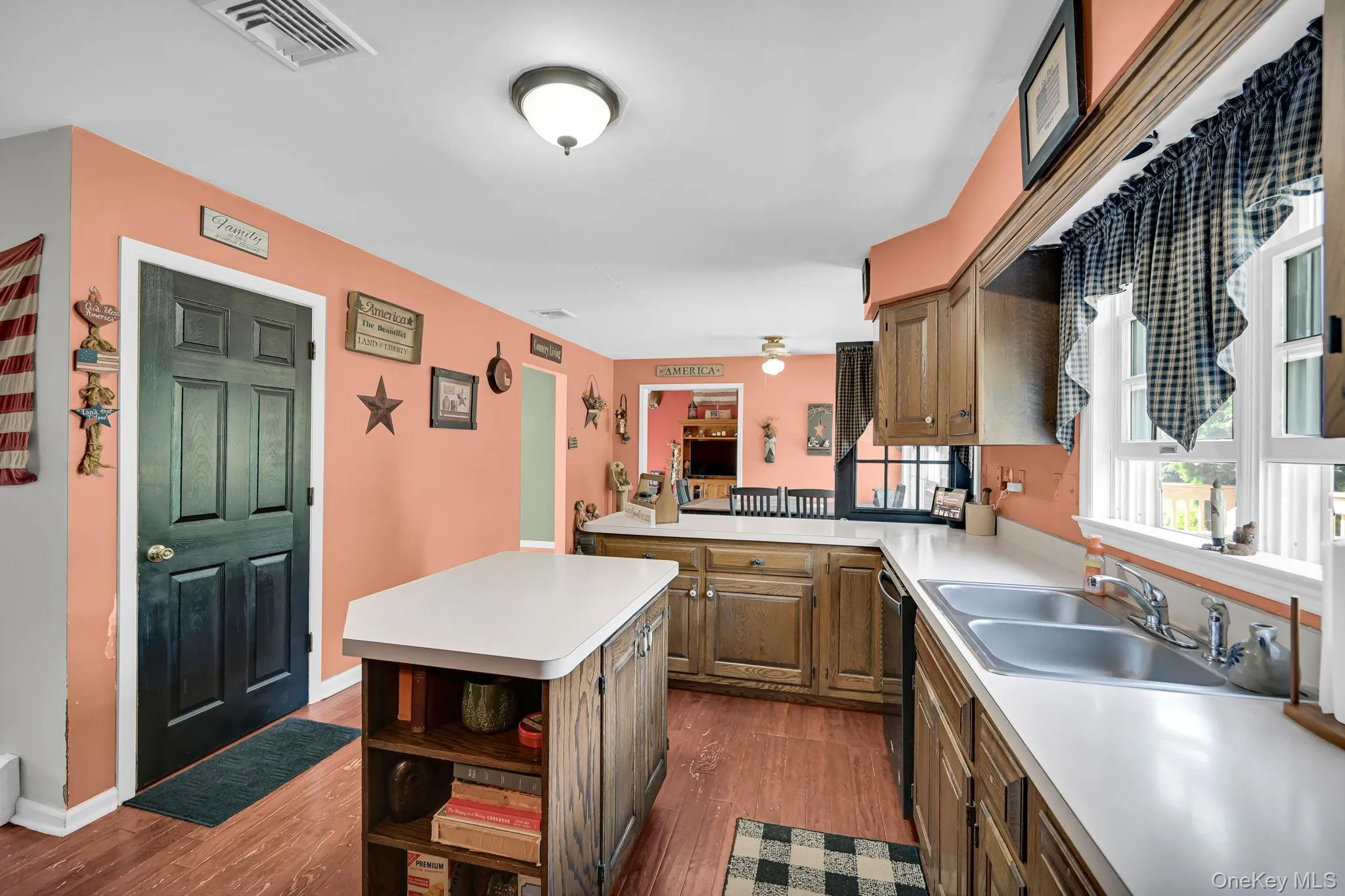 28 Brady Road, Warwick (town), NY, 4 Bedrooms Bedrooms, 8 Rooms Rooms,2 BathroomsBathrooms,Residential,For Rent,Brady,0,953487 28 Brady Road, Warwick (town), NY, 4 Bedrooms Bedrooms, 8 Rooms Rooms,2 BathroomsBathrooms,Residential,For Rent,Brady,0,953487