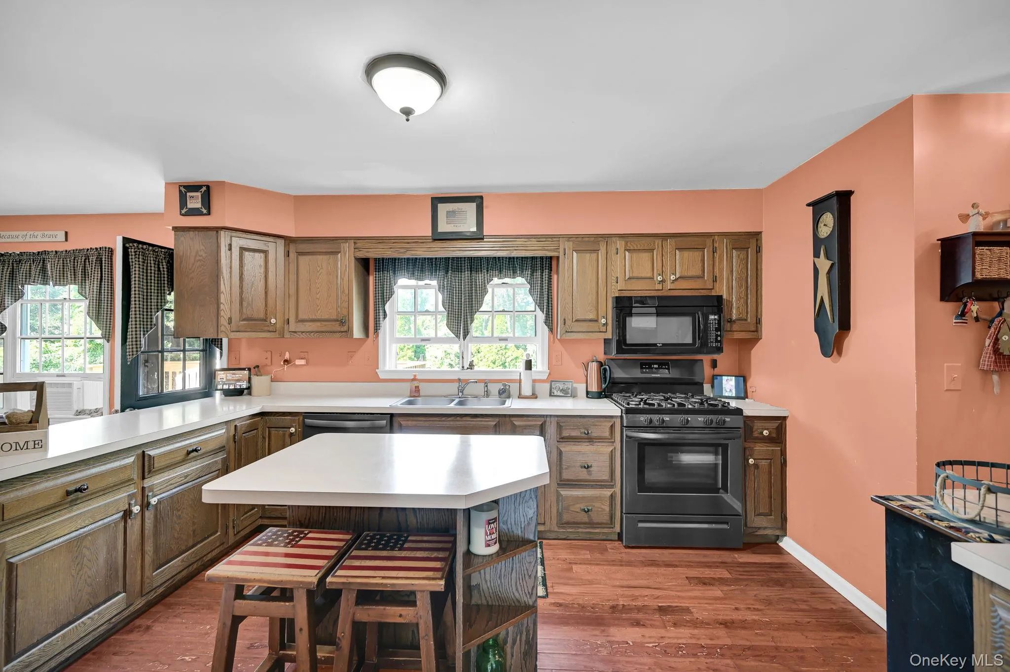 28 Brady Road, Warwick (town), NY, 4 Bedrooms Bedrooms, 8 Rooms Rooms,2 BathroomsBathrooms,Residential,For Rent,Brady,0,953487 28 Brady Road, Warwick (town), NY, 4 Bedrooms Bedrooms, 8 Rooms Rooms,2 BathroomsBathrooms,Residential,For Rent,Brady,0,953487