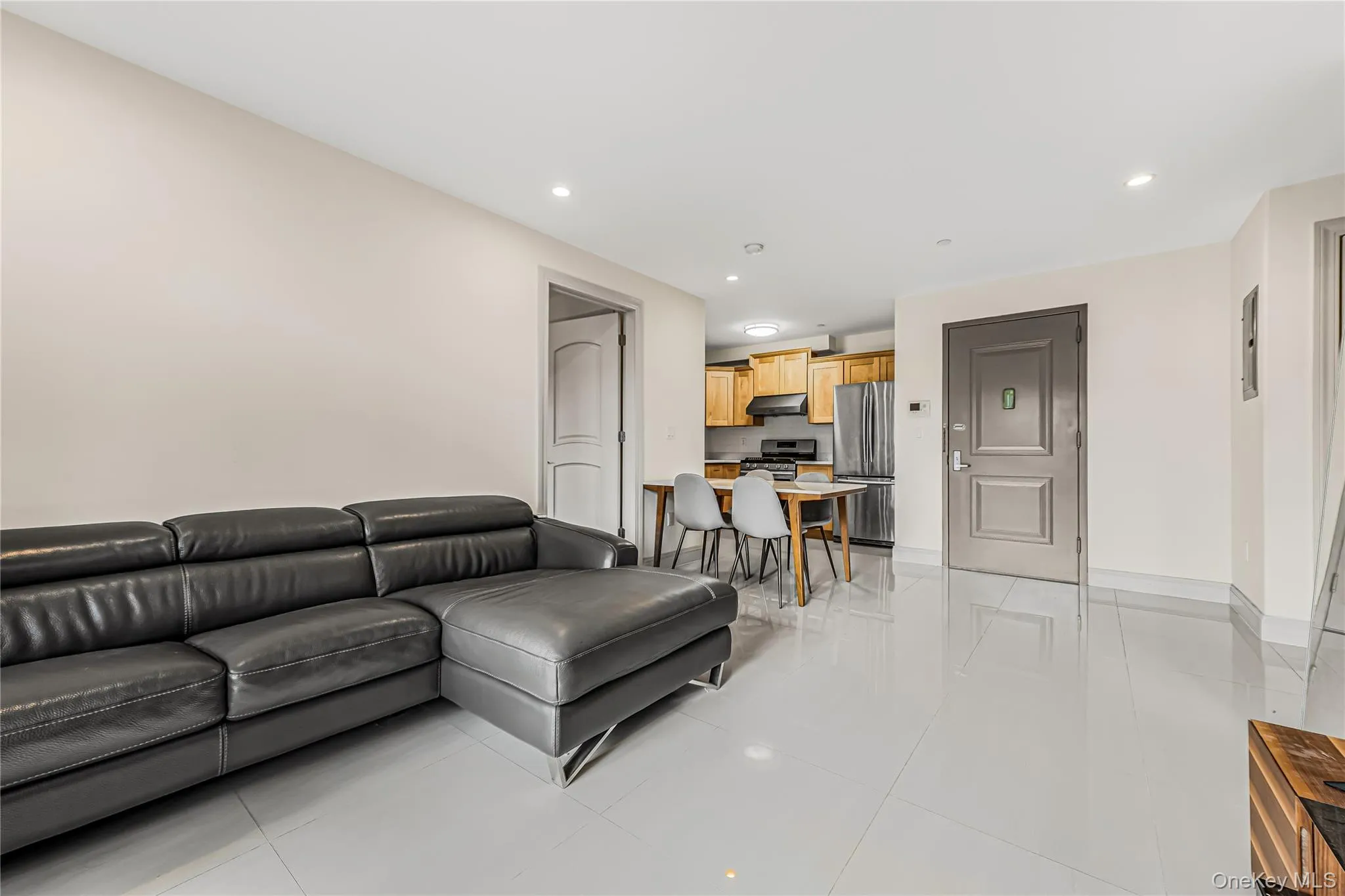 6538 austin st, New York, NY, 2 Bedrooms Bedrooms, 4 Rooms Rooms,2 BathroomsBathrooms,Residential,For Rent,austin st,0,953503 6538 austin st, New York, NY, 2 Bedrooms Bedrooms, 4 Rooms Rooms,2 BathroomsBathrooms,Residential,For Rent,austin st,0,953503