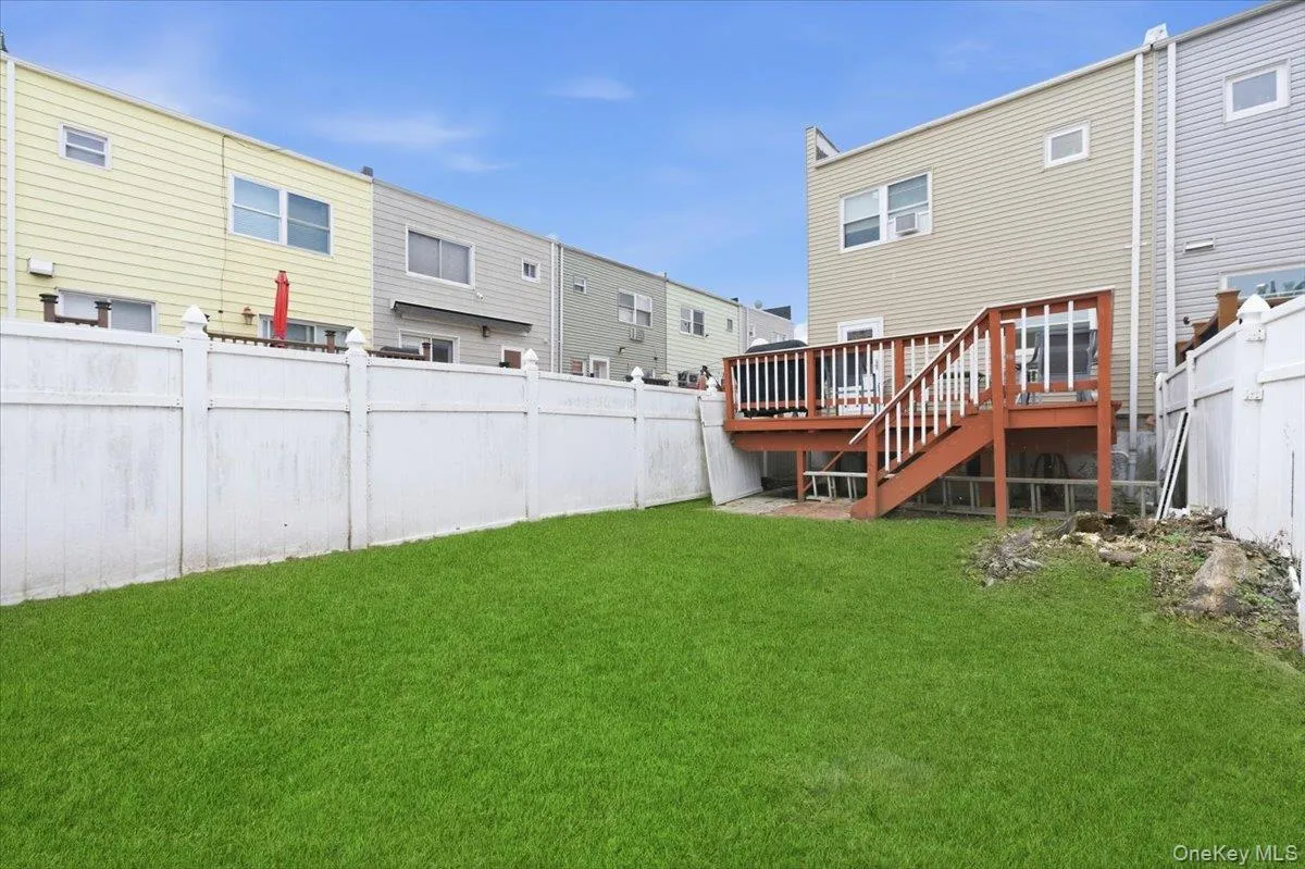 192 Huntington Avenue, New York, NY, 3 Bedrooms Bedrooms, 7 Rooms Rooms,2 BathroomsBathrooms,Residential,For Rent,Huntington,0,953518 192 Huntington Avenue, New York, NY, 3 Bedrooms Bedrooms, 7 Rooms Rooms,2 BathroomsBathrooms,Residential,For Rent,Huntington,0,953518
