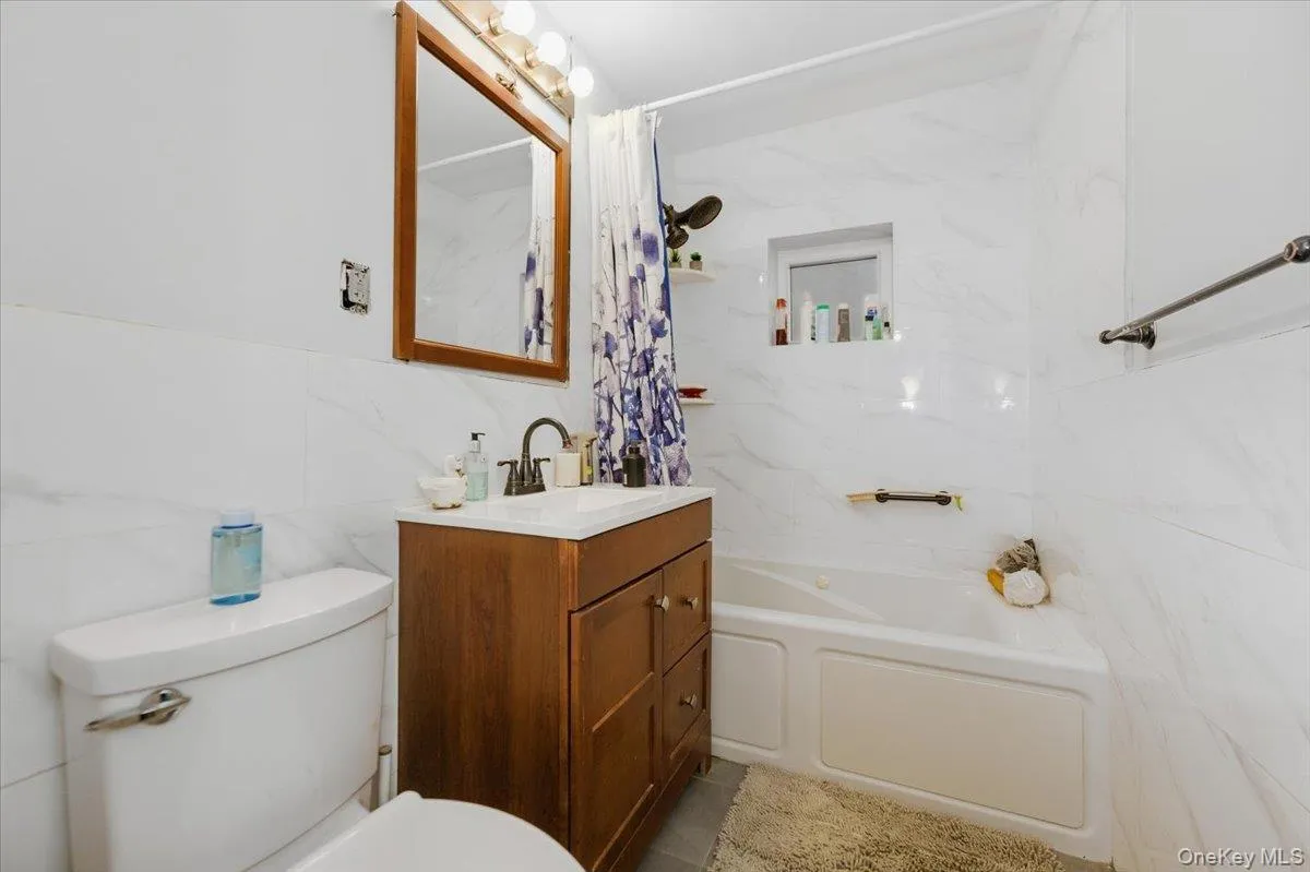 192 Huntington Avenue, New York, NY, 3 Bedrooms Bedrooms, 7 Rooms Rooms,2 BathroomsBathrooms,Residential,For Rent,Huntington,0,953518 192 Huntington Avenue, New York, NY, 3 Bedrooms Bedrooms, 7 Rooms Rooms,2 BathroomsBathrooms,Residential,For Rent,Huntington,0,953518