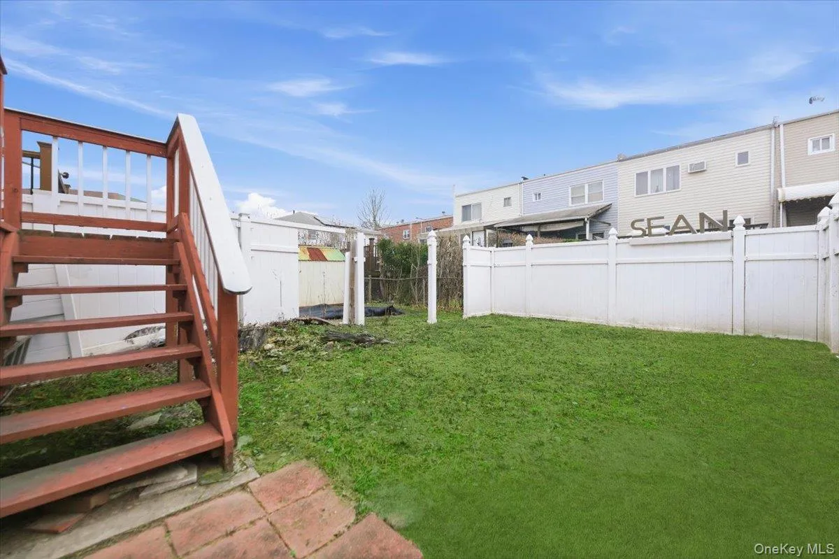 192 Huntington Avenue, New York, NY, 3 Bedrooms Bedrooms, 7 Rooms Rooms,2 BathroomsBathrooms,Residential,For Rent,Huntington,0,953518 192 Huntington Avenue, New York, NY, 3 Bedrooms Bedrooms, 7 Rooms Rooms,2 BathroomsBathrooms,Residential,For Rent,Huntington,0,953518
