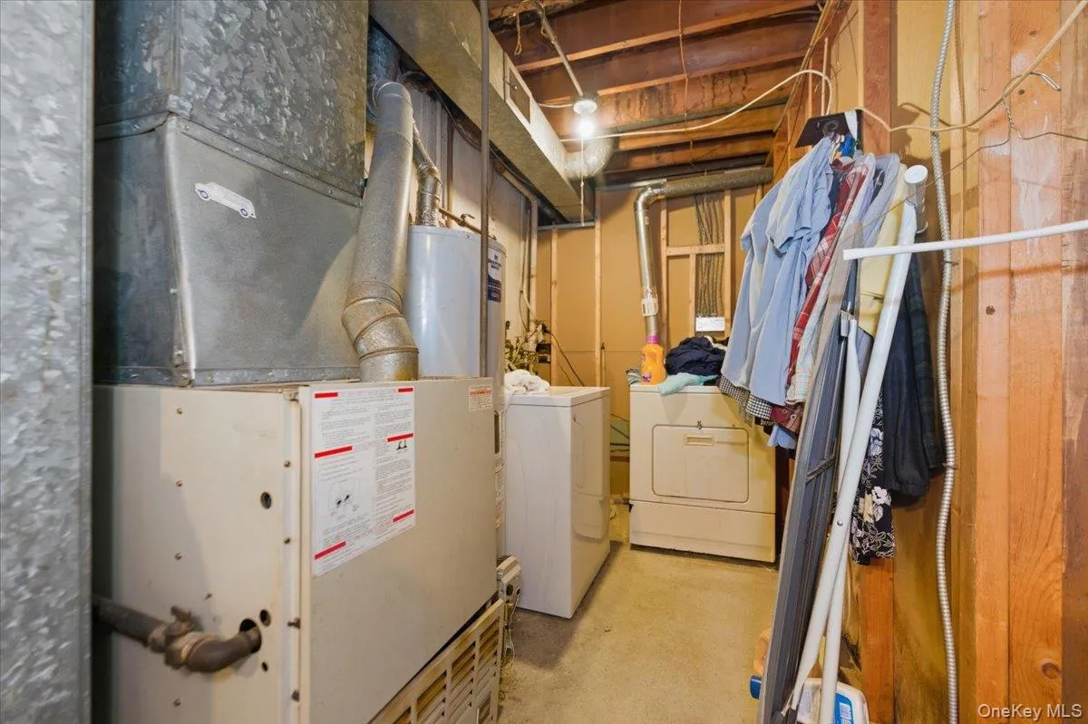 192 Huntington Avenue, New York, NY, 3 Bedrooms Bedrooms, 7 Rooms Rooms,2 BathroomsBathrooms,Residential,For Rent,Huntington,0,953518 192 Huntington Avenue, New York, NY, 3 Bedrooms Bedrooms, 7 Rooms Rooms,2 BathroomsBathrooms,Residential,For Rent,Huntington,0,953518