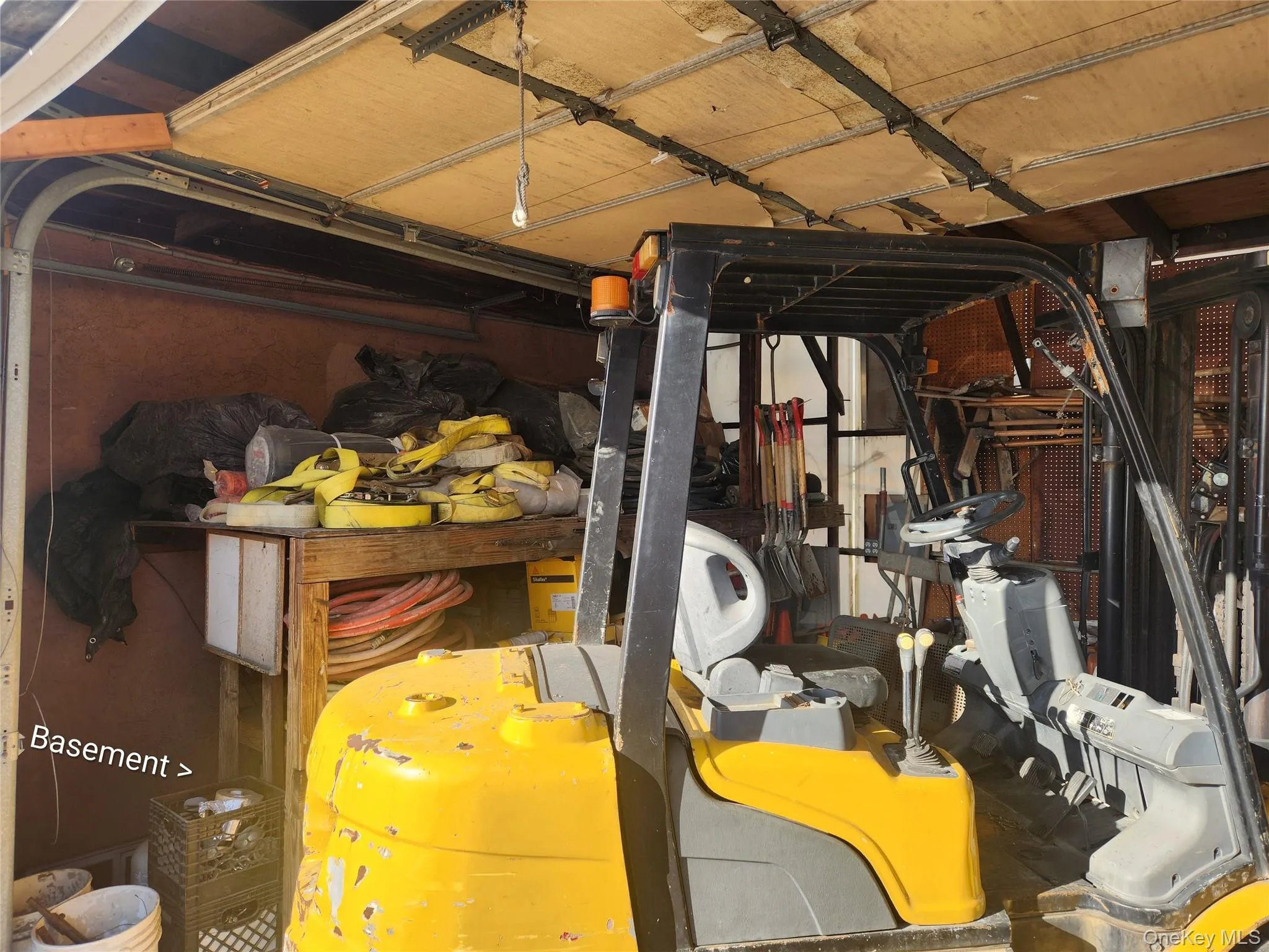 659 Woodfield Road, Hempstead, NY, ,Commercial Lease,For Rent,Woodfield,0,953522 659 Woodfield Road, Hempstead, NY, ,Commercial Lease,For Rent,Woodfield,0,953522