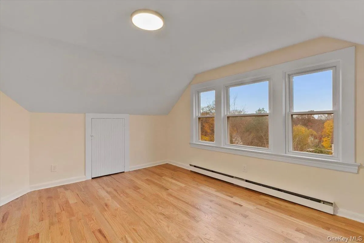 116 Corlies Avenue, Pelham, NY, 4 Bedrooms Bedrooms, 8 Rooms Rooms,1 BathroomBathrooms,Residential Lease,Idx,Corlies,0,953533 116 Corlies Avenue, Pelham, NY, 4 Bedrooms Bedrooms, 8 Rooms Rooms,1 BathroomBathrooms,Residential Lease,Idx,Corlies,0,953533