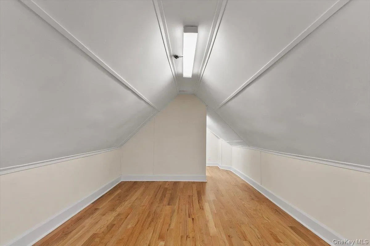 116 Corlies Avenue, Pelham, NY, 4 Bedrooms Bedrooms, 8 Rooms Rooms,1 BathroomBathrooms,Residential Lease,Idx,Corlies,0,953533 116 Corlies Avenue, Pelham, NY, 4 Bedrooms Bedrooms, 8 Rooms Rooms,1 BathroomBathrooms,Residential Lease,Idx,Corlies,0,953533