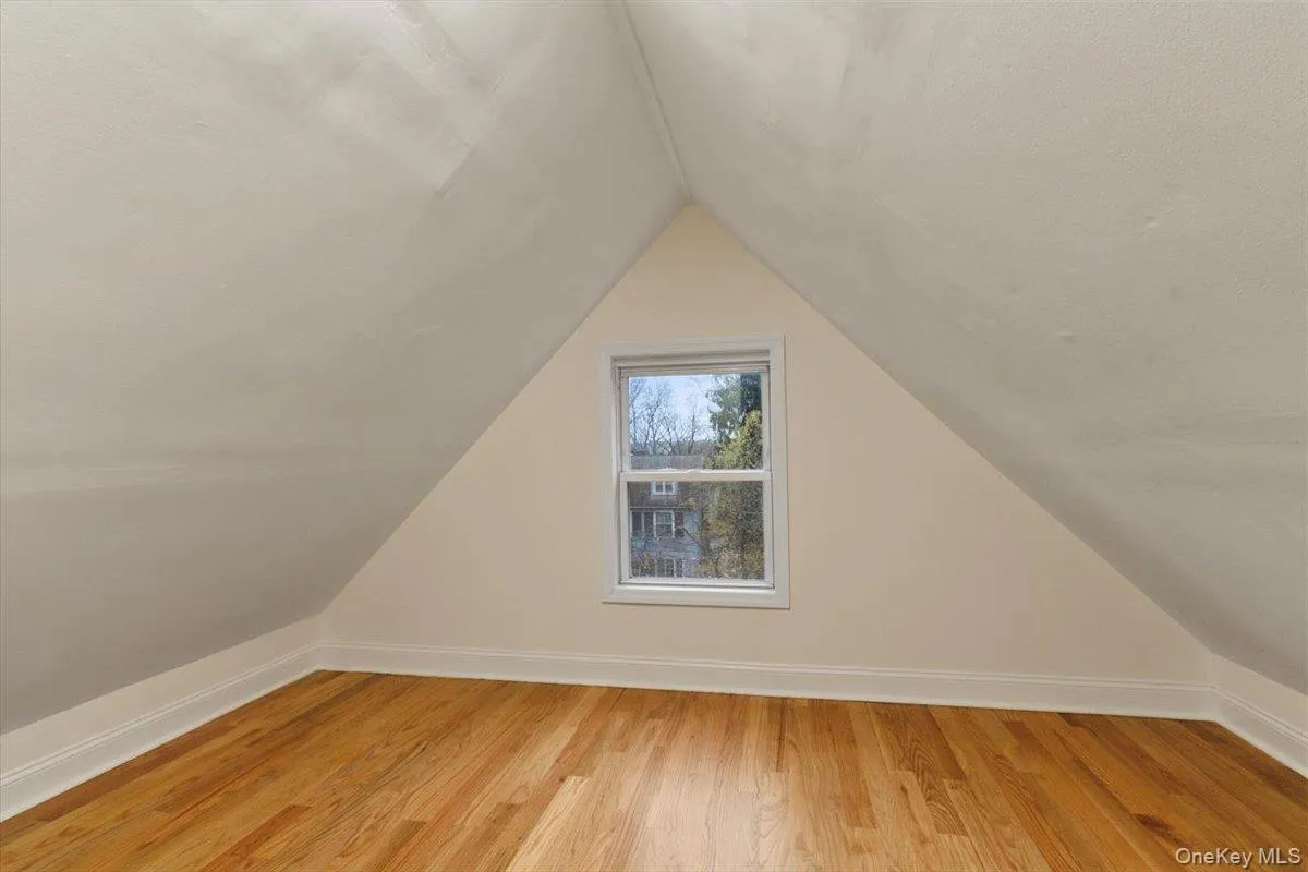 116 Corlies Avenue, Pelham, NY, 4 Bedrooms Bedrooms, 8 Rooms Rooms,1 BathroomBathrooms,Residential Lease,Idx,Corlies,0,953533 116 Corlies Avenue, Pelham, NY, 4 Bedrooms Bedrooms, 8 Rooms Rooms,1 BathroomBathrooms,Residential Lease,Idx,Corlies,0,953533