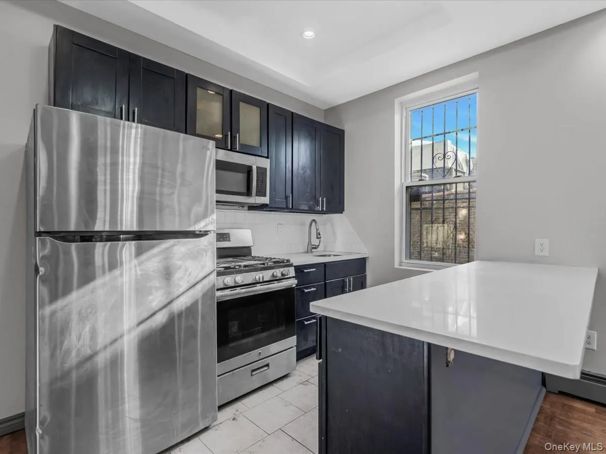 335 52nd Street, New York, NY, 3 Bedrooms Bedrooms, 5 Rooms Rooms,1 BathroomBathrooms,Residential Lease,Idx,52nd,0,953543 335 52nd Street, New York, NY, 3 Bedrooms Bedrooms, 5 Rooms Rooms,1 BathroomBathrooms,Residential Lease,Idx,52nd,0,953543