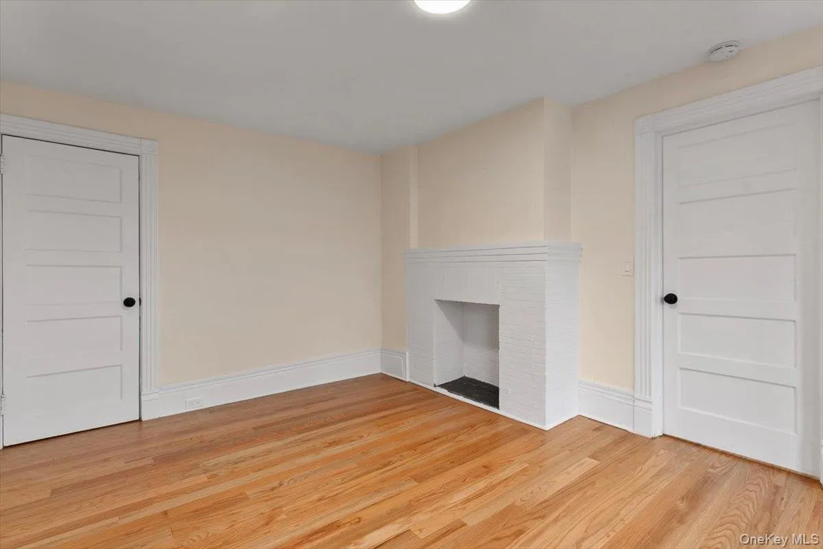 116 Corlies Avenue, Pelham, NY, 2 Bedrooms Bedrooms, 4 Rooms Rooms,1 BathroomBathrooms,Residential Lease,Idx,Corlies,0,953551 116 Corlies Avenue, Pelham, NY, 2 Bedrooms Bedrooms, 4 Rooms Rooms,1 BathroomBathrooms,Residential Lease,Idx,Corlies,0,953551