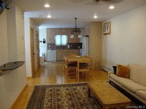 25 Elm Street, North Hempstead, NY, 2 Bedrooms Bedrooms, 5 Rooms Rooms,1 BathroomBathrooms,Residential Lease,Idx,Elm,0,953560 25 Elm Street, North Hempstead, NY, 2 Bedrooms Bedrooms, 5 Rooms Rooms,1 BathroomBathrooms,Residential Lease,Idx,Elm,0,953560