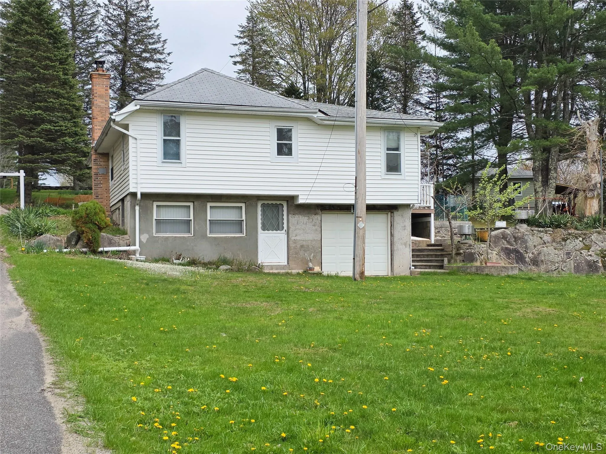 50 Low Road, Neversink, NY, 3 Bedrooms Bedrooms, 5 Rooms Rooms,1 BathroomBathrooms,Residential,For Rent,Low,0,953573 50 Low Road, Neversink, NY, 3 Bedrooms Bedrooms, 5 Rooms Rooms,1 BathroomBathrooms,Residential,For Rent,Low,0,953573