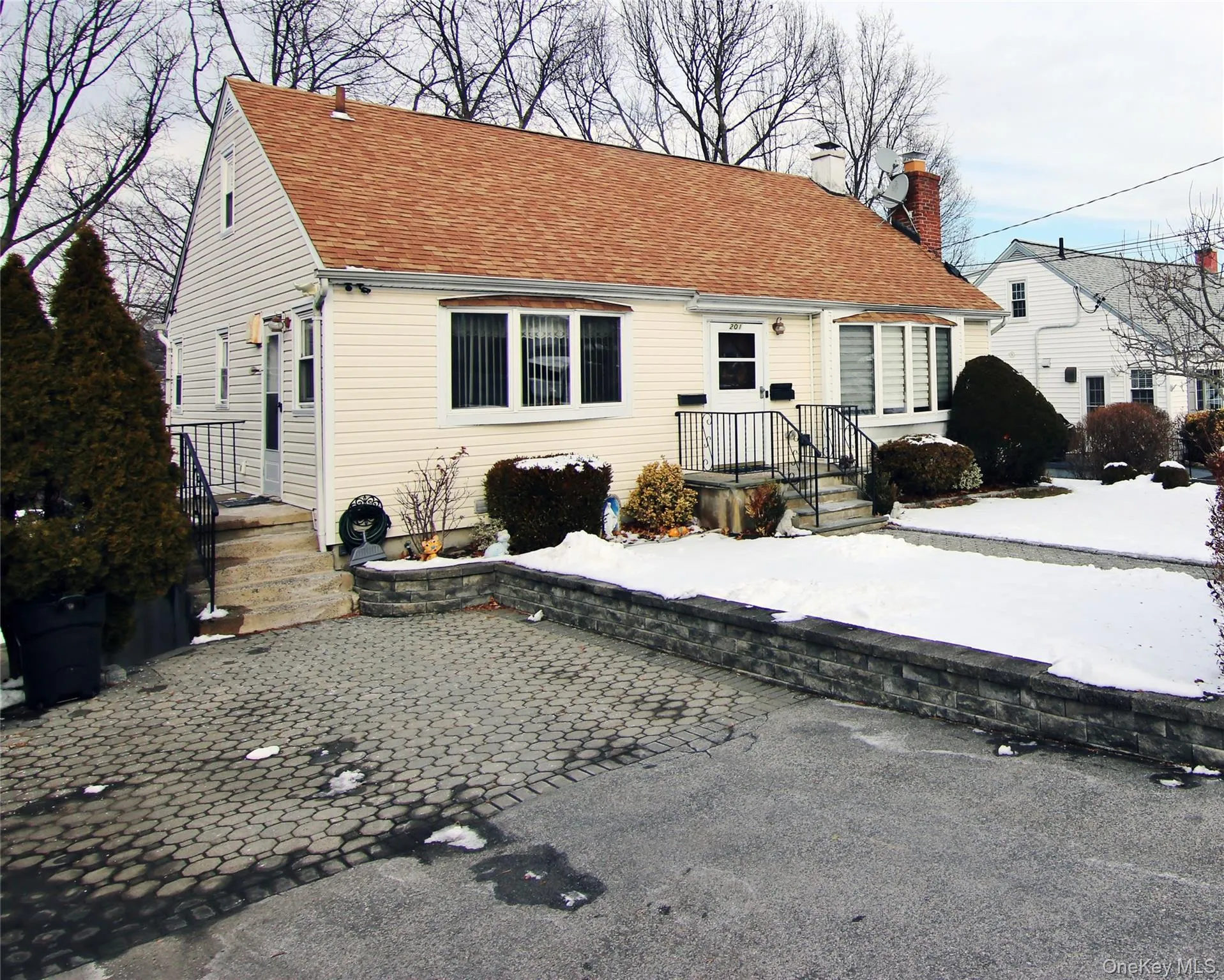 Left Side Entrance - a few steps down Left Side Entrance - a few steps down