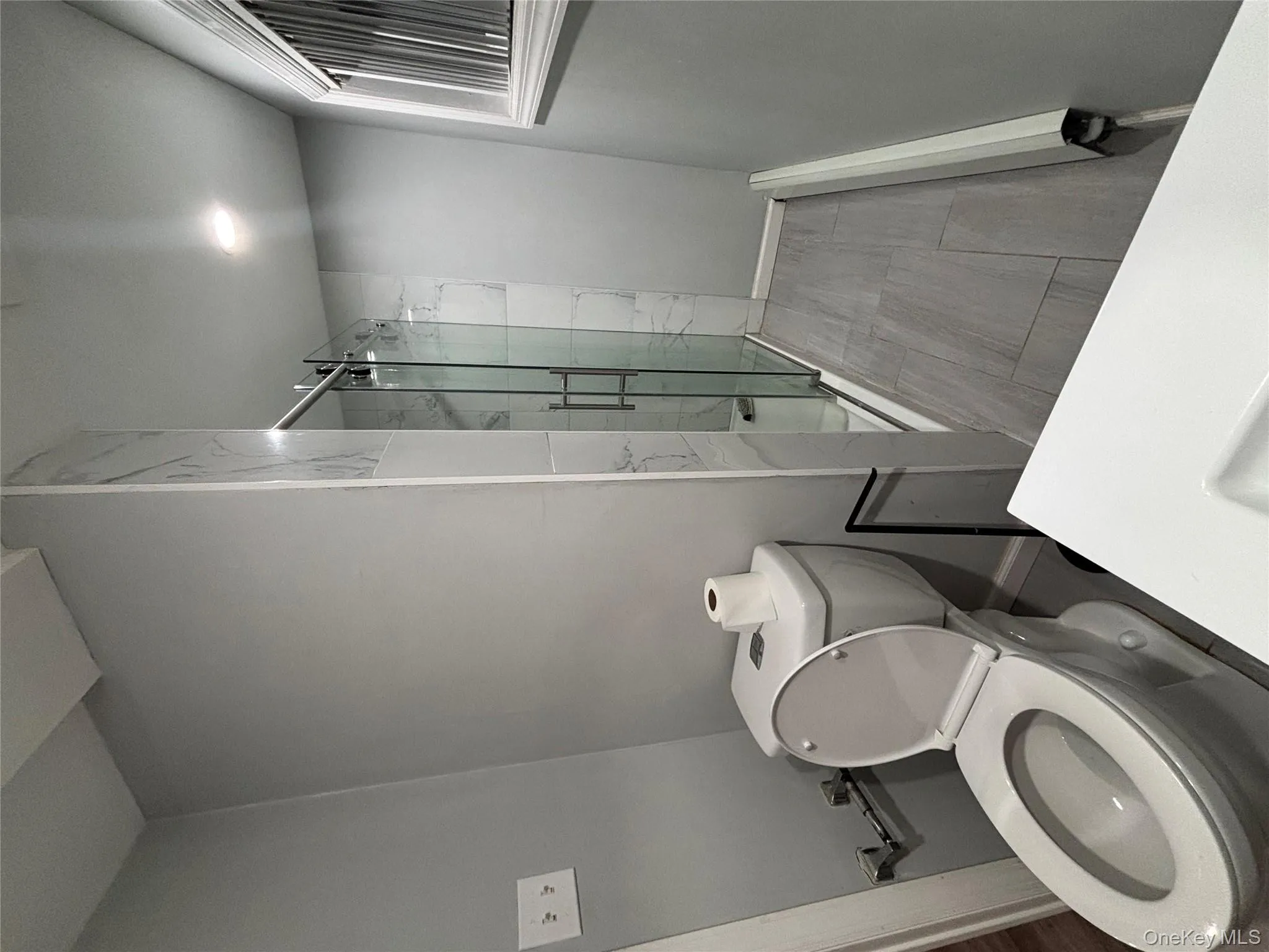 832 Jefferson Street, Hempstead, NY, 2 Bedrooms Bedrooms, 4 Rooms Rooms,1 BathroomBathrooms,Residential Lease,Idx,Jefferson,0,953614 832 Jefferson Street, Hempstead, NY, 2 Bedrooms Bedrooms, 4 Rooms Rooms,1 BathroomBathrooms,Residential Lease,Idx,Jefferson,0,953614