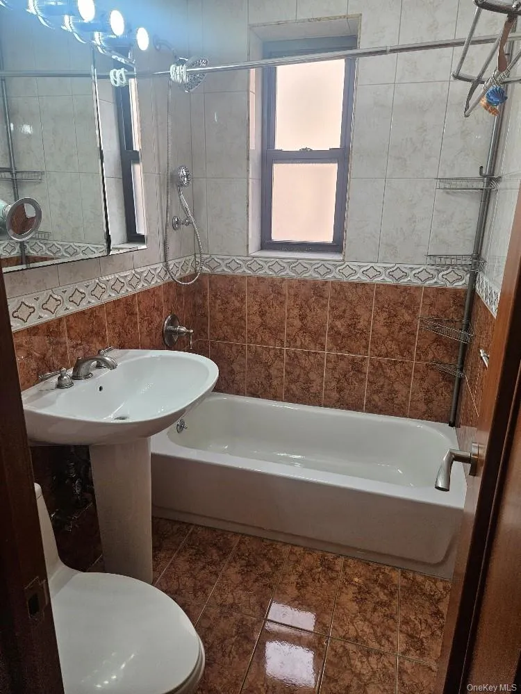 105-15 66 Avenue, New York, NY, 1 Bedroom Bedrooms, 4 Rooms Rooms,1 BathroomBathrooms,Residential Lease,Idx,66,0,953635 105-15 66 Avenue, New York, NY, 1 Bedroom Bedrooms, 4 Rooms Rooms,1 BathroomBathrooms,Residential Lease,Idx,66,0,953635