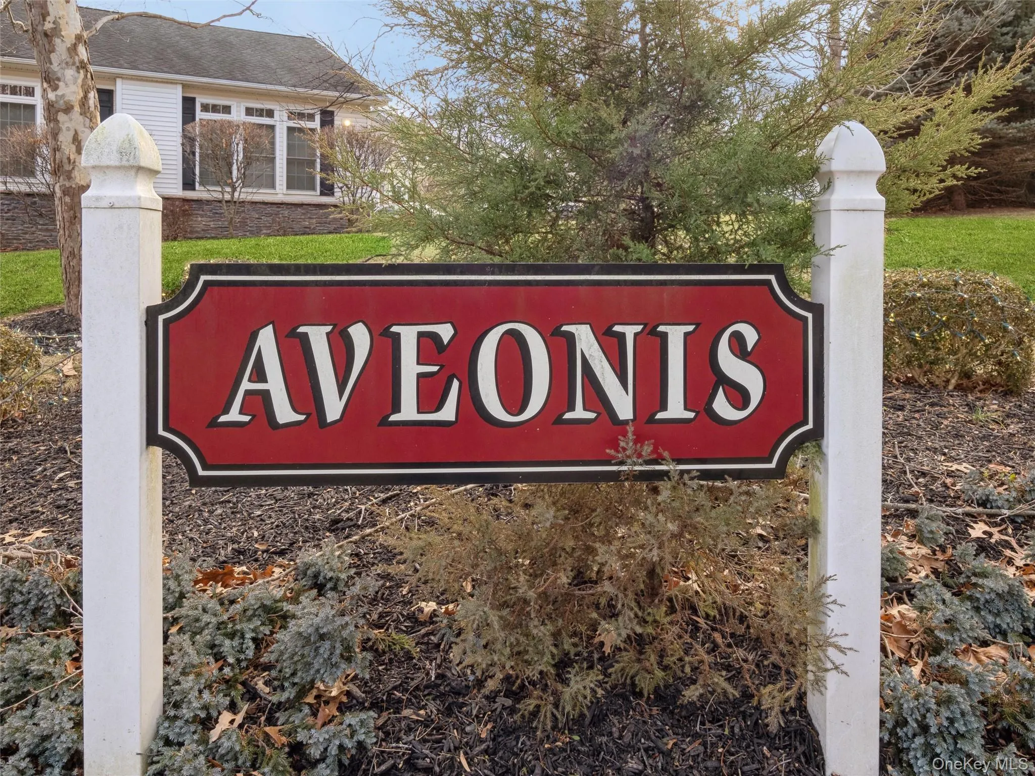 Aveonis community sign on Rt 52 Aveonis community sign on Rt 52