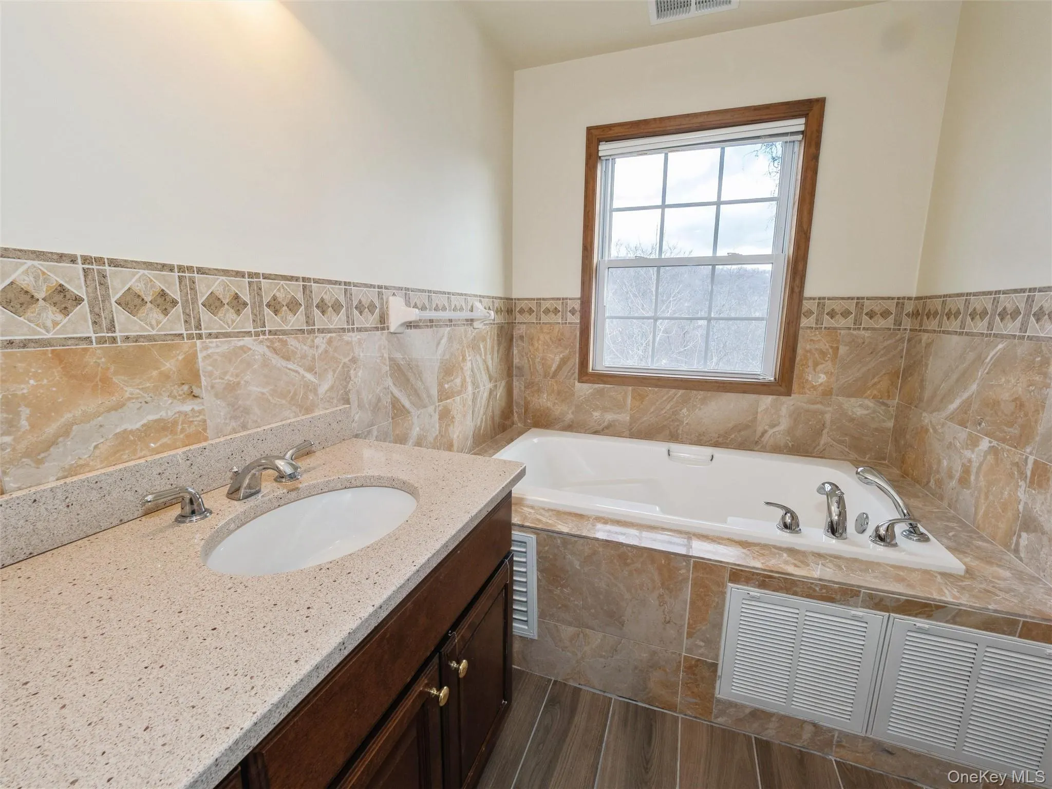 Primary bath with jacuzzi Primary bath with jacuzzi