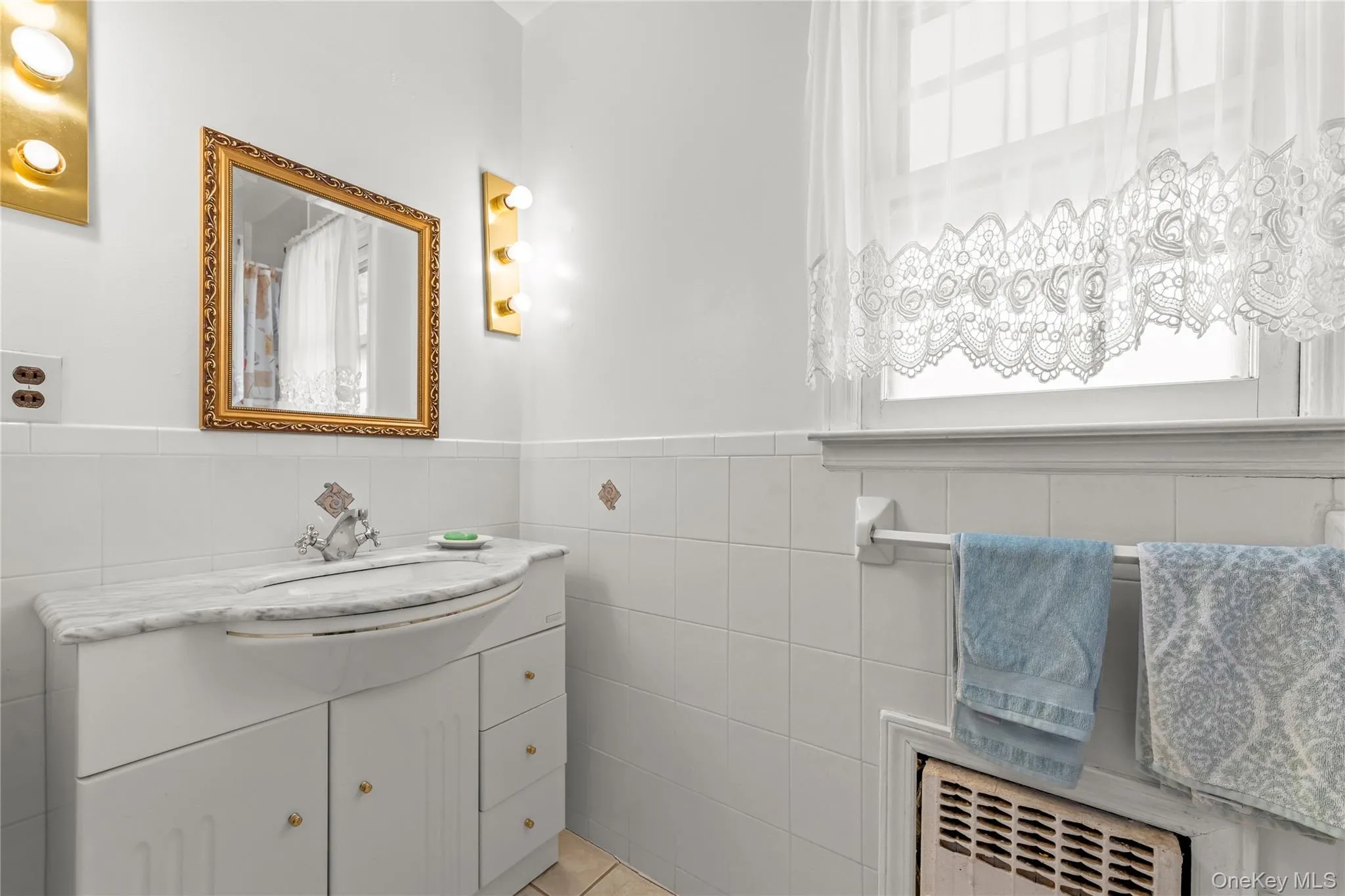 8218 258th Street, New York, NY, 4 Bedrooms Bedrooms, 8 Rooms Rooms,3 BathroomsBathrooms,Residential,For Rent,258th,0,953689 8218 258th Street, New York, NY, 4 Bedrooms Bedrooms, 8 Rooms Rooms,3 BathroomsBathrooms,Residential,For Rent,258th,0,953689