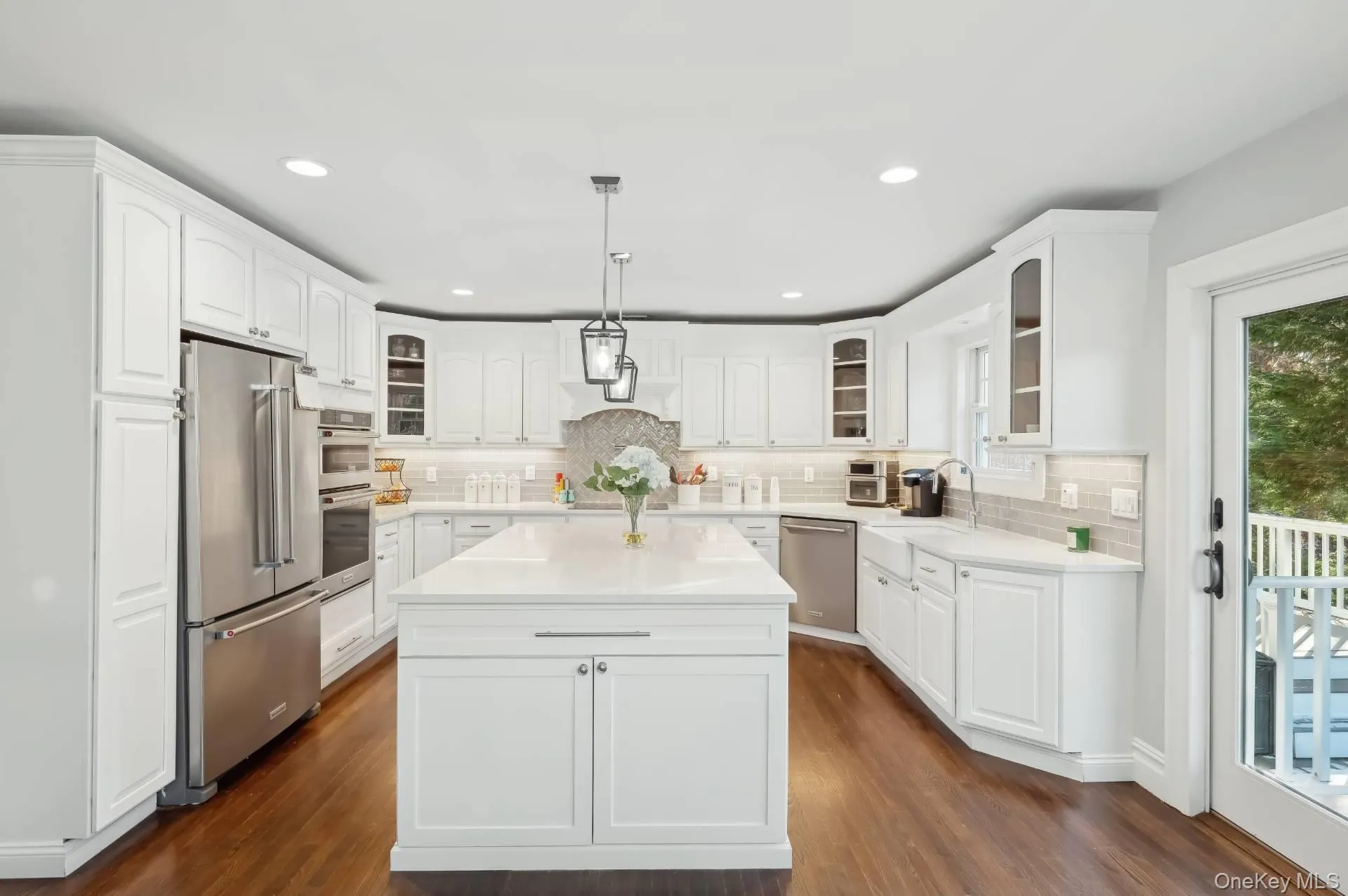 47 Bathing Beach Road, Southampton, NY, 4 Bedrooms Bedrooms, 13 Rooms Rooms,4 BathroomsBathrooms,Residential Lease,Idx,Bathing Beach,0,953709 47 Bathing Beach Road, Southampton, NY, 4 Bedrooms Bedrooms, 13 Rooms Rooms,4 BathroomsBathrooms,Residential Lease,Idx,Bathing Beach,0,953709