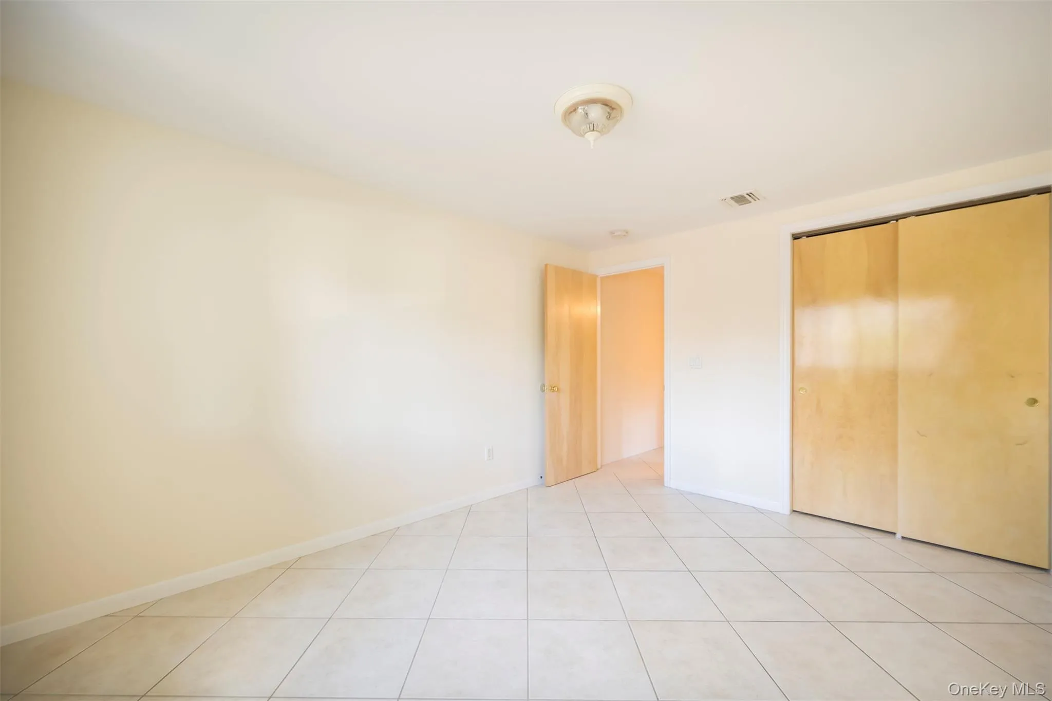 11 7th Street, Oyster Bay, NY, 5 Bedrooms Bedrooms, 7 Rooms Rooms,2 BathroomsBathrooms,Residential Lease,For Rent,7th,0,953712 11 7th Street, Oyster Bay, NY, 5 Bedrooms Bedrooms, 7 Rooms Rooms,2 BathroomsBathrooms,Residential Lease,For Rent,7th,0,953712