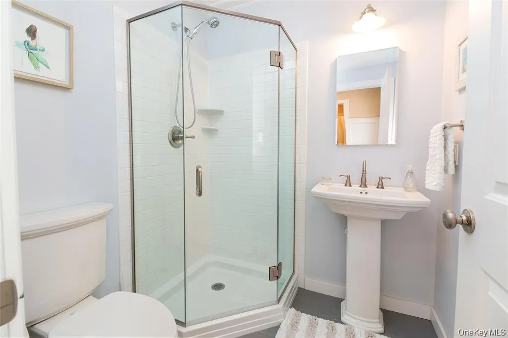 485 Hickory Avenue, Southold, NY, 4 Bedrooms Bedrooms, 8 Rooms Rooms,3 BathroomsBathrooms,Residential Lease,Idx,Hickory,0,953717 485 Hickory Avenue, Southold, NY, 4 Bedrooms Bedrooms, 8 Rooms Rooms,3 BathroomsBathrooms,Residential Lease,Idx,Hickory,0,953717