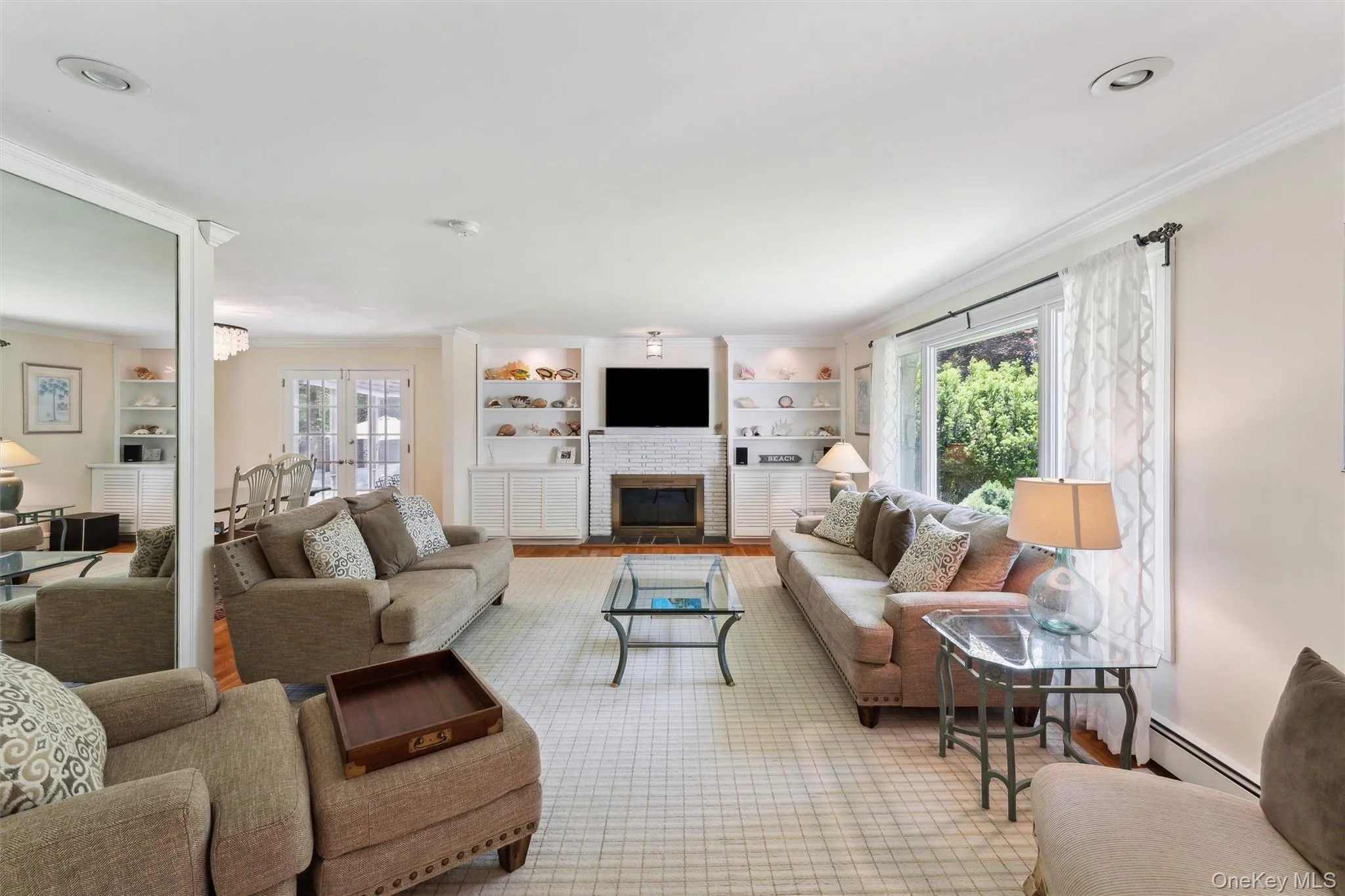 9 White Oak Lane, Southampton, NY, 4 Bedrooms Bedrooms, 8 Rooms Rooms,3 BathroomsBathrooms,Residential Lease,Idx,White Oak,0,953719 9 White Oak Lane, Southampton, NY, 4 Bedrooms Bedrooms, 8 Rooms Rooms,3 BathroomsBathrooms,Residential Lease,Idx,White Oak,0,953719