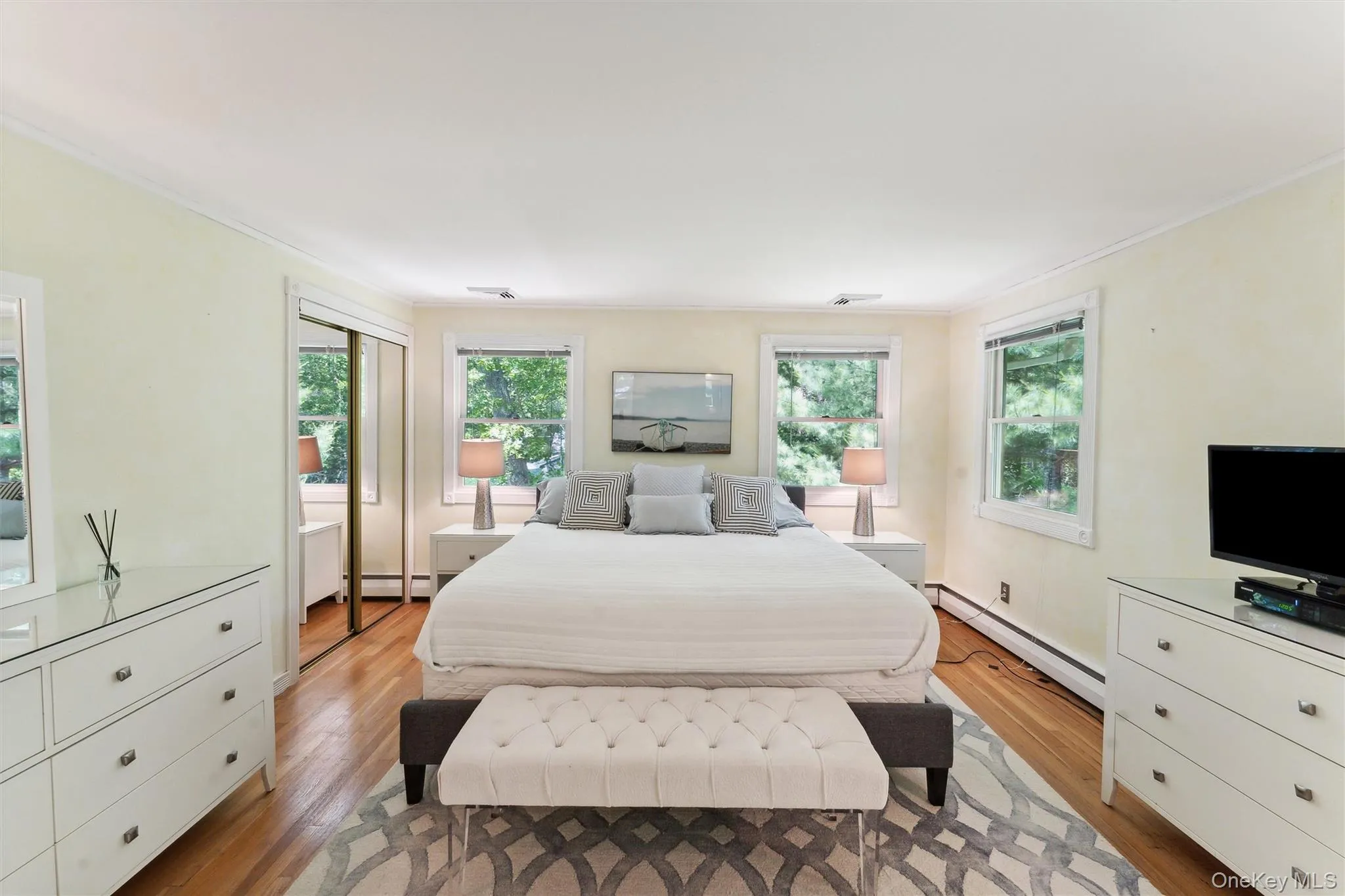 9 White Oak Lane, Southampton, NY, 4 Bedrooms Bedrooms, 8 Rooms Rooms,3 BathroomsBathrooms,Residential Lease,Idx,White Oak,0,953719 9 White Oak Lane, Southampton, NY, 4 Bedrooms Bedrooms, 8 Rooms Rooms,3 BathroomsBathrooms,Residential Lease,Idx,White Oak,0,953719