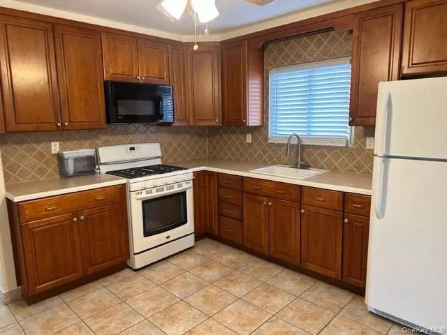 14728 22nd Avenue, New York, NY, 3 Bedrooms Bedrooms, 6 Rooms Rooms,1 BathroomBathrooms,Residential Lease,Idx,22nd,0,953746 14728 22nd Avenue, New York, NY, 3 Bedrooms Bedrooms, 6 Rooms Rooms,1 BathroomBathrooms,Residential Lease,Idx,22nd,0,953746