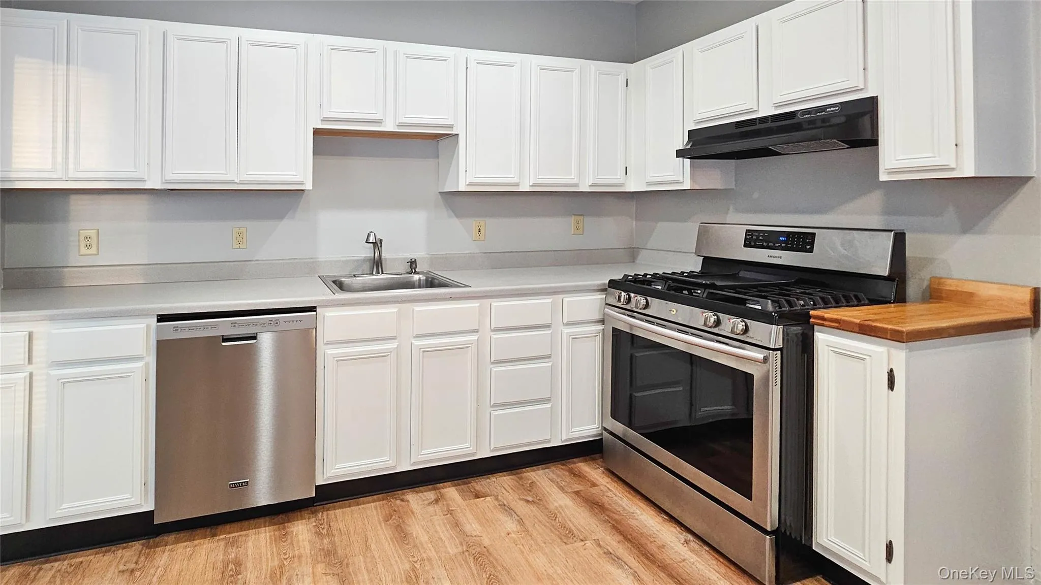 11 Middle Street, Goshen, NY, 2 Bedrooms Bedrooms, 5 Rooms Rooms,1 BathroomBathrooms,Residential Lease,Idx,Middle,0,953750 11 Middle Street, Goshen, NY, 2 Bedrooms Bedrooms, 5 Rooms Rooms,1 BathroomBathrooms,Residential Lease,Idx,Middle,0,953750