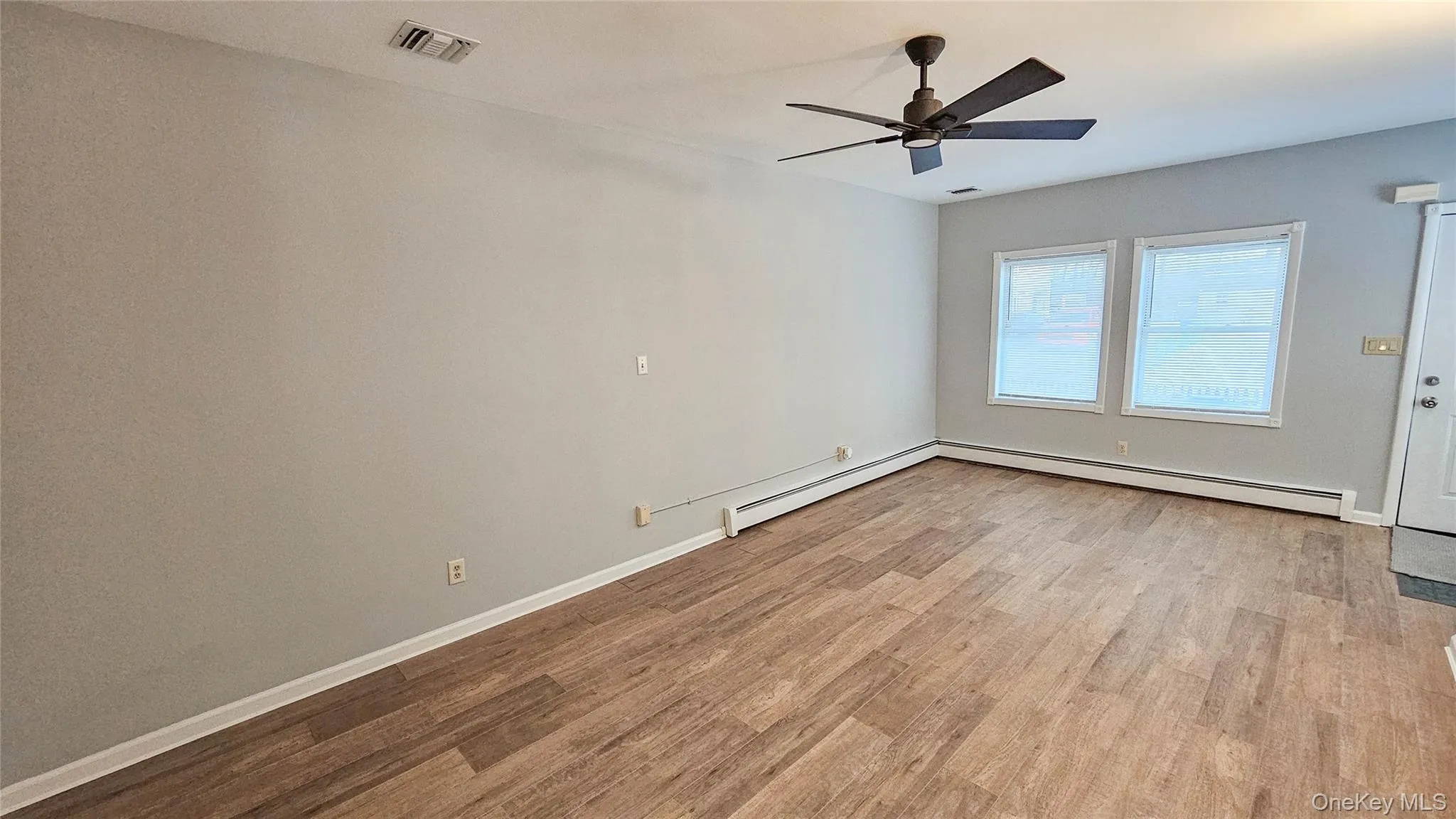 11 Middle Street, Goshen, NY, 2 Bedrooms Bedrooms, 5 Rooms Rooms,1 BathroomBathrooms,Residential Lease,Idx,Middle,0,953750 11 Middle Street, Goshen, NY, 2 Bedrooms Bedrooms, 5 Rooms Rooms,1 BathroomBathrooms,Residential Lease,Idx,Middle,0,953750